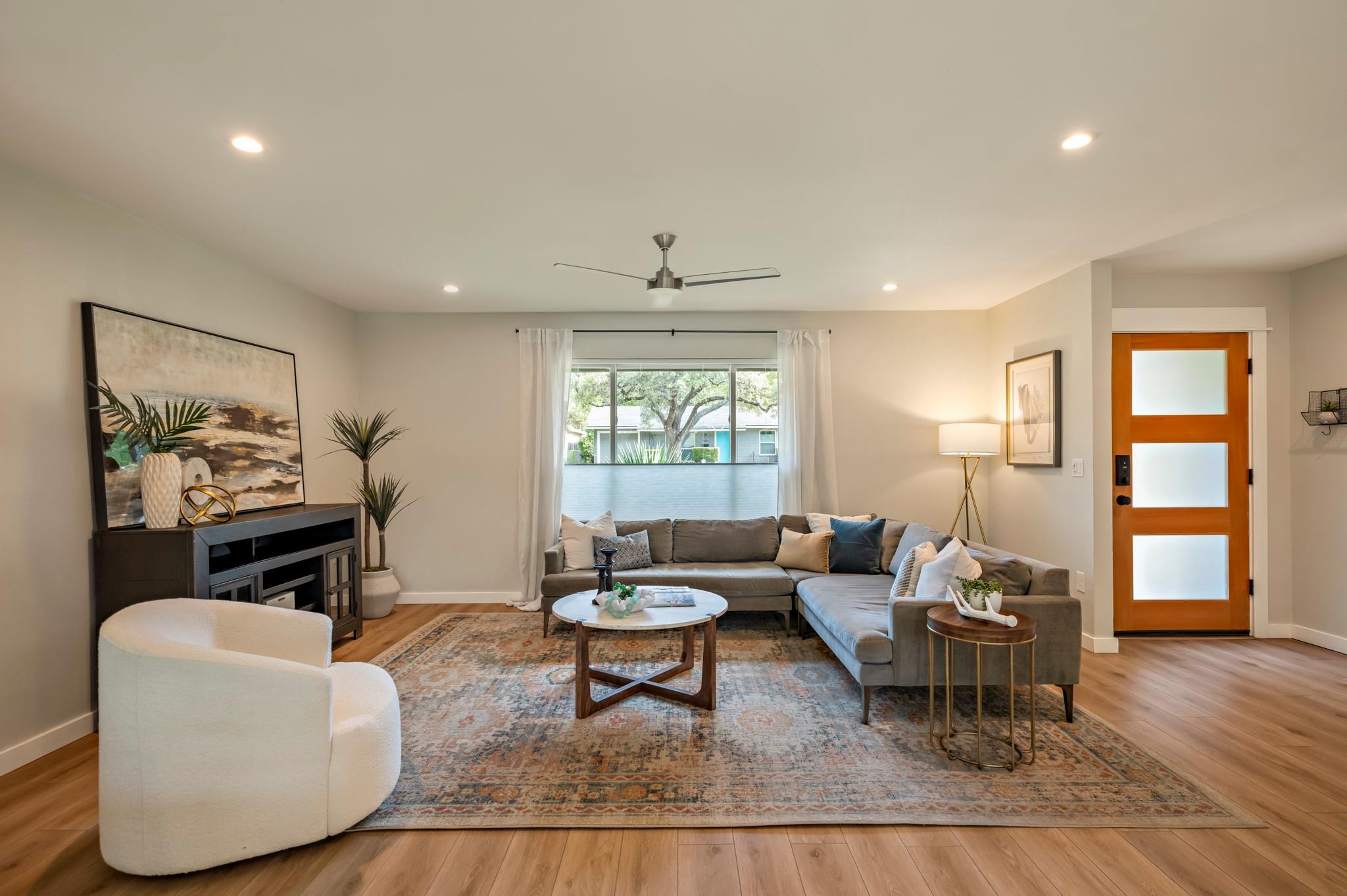 1601 Ashberry Dr, Austin, TX 78723