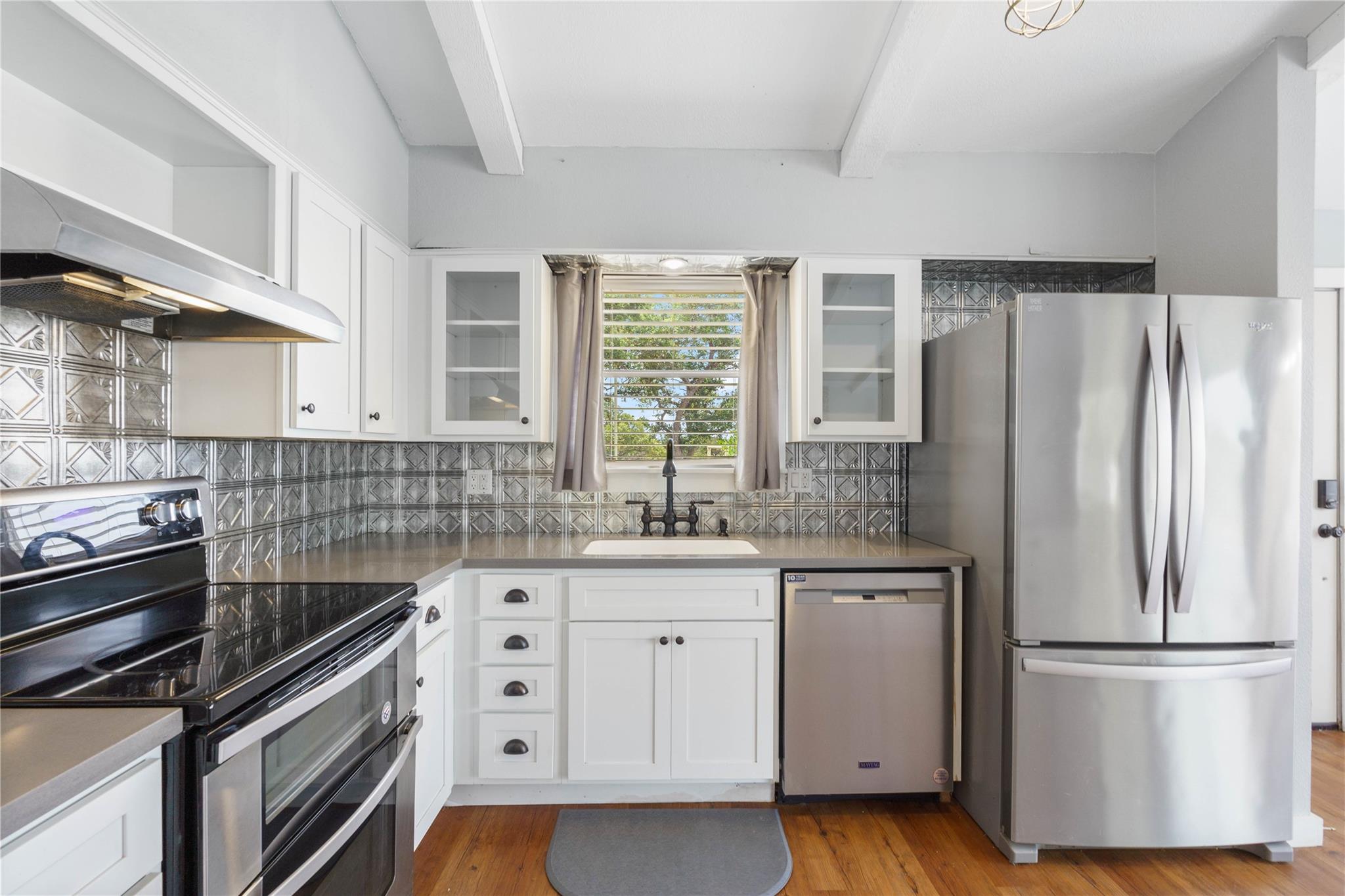 2351 Skyline Dr., Canyon Lake, TX 78133