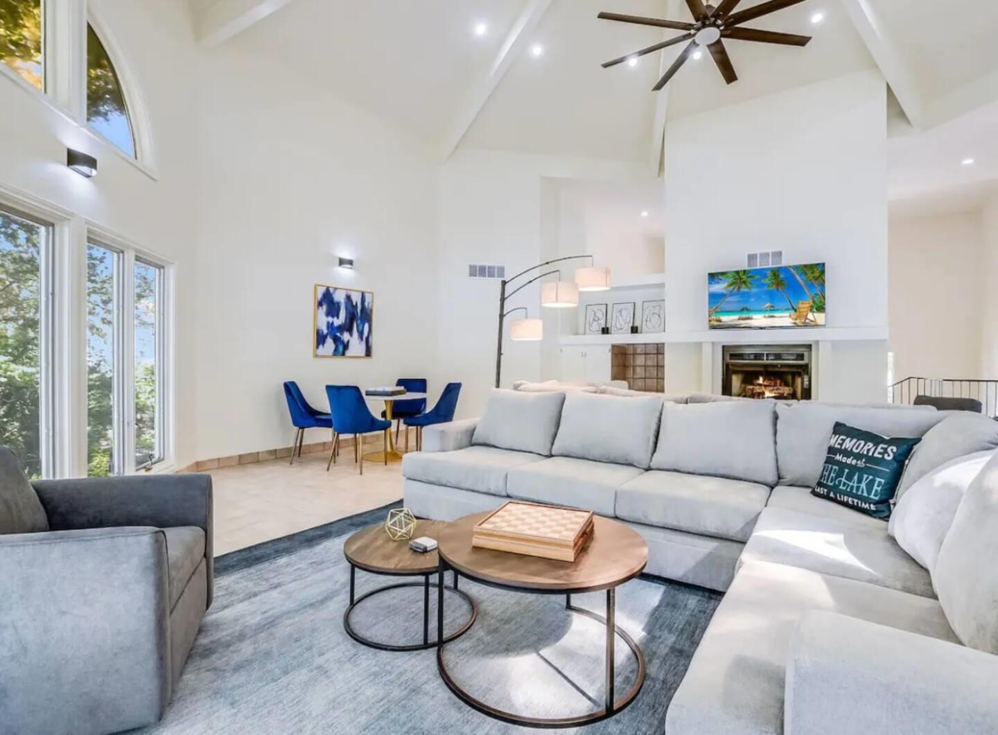 1263 Terminal Loop Rd, McQueeney, TX 78123