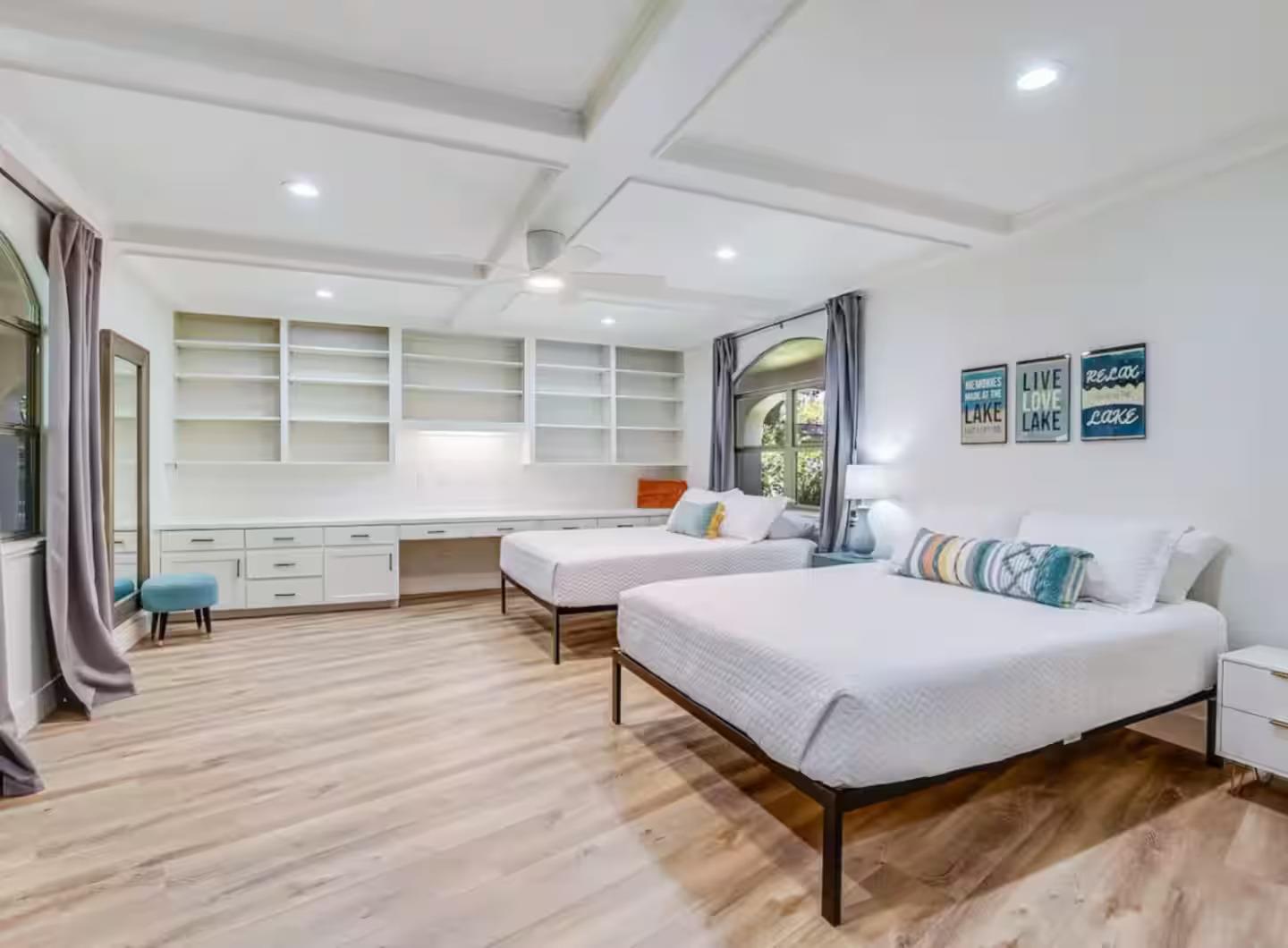 1263 Terminal Loop Rd, McQueeney, TX 78123