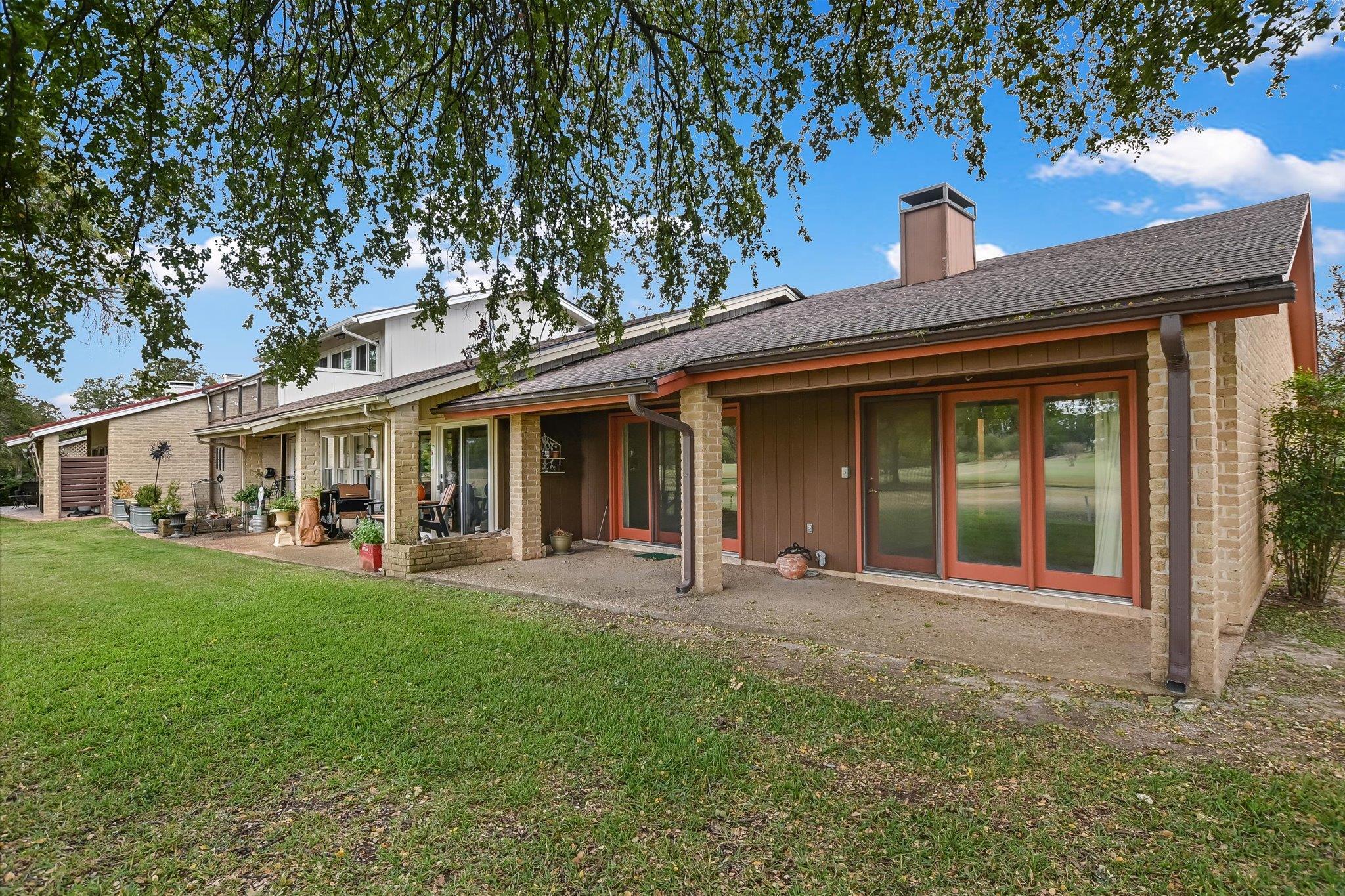 4615 Pinehurst Dr S # D, Austin, TX 78747