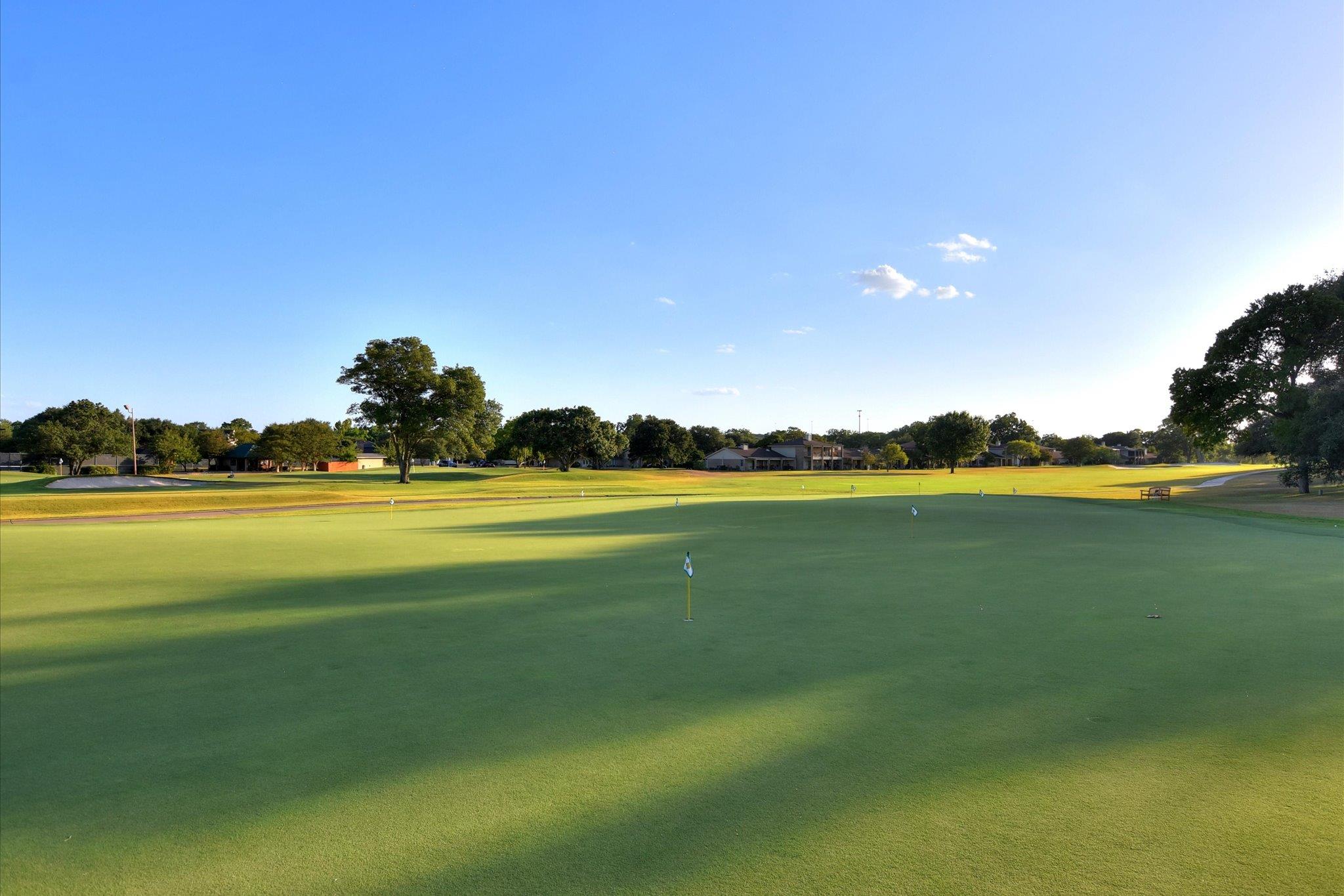 4615 Pinehurst Dr S # D, Austin, TX 78747