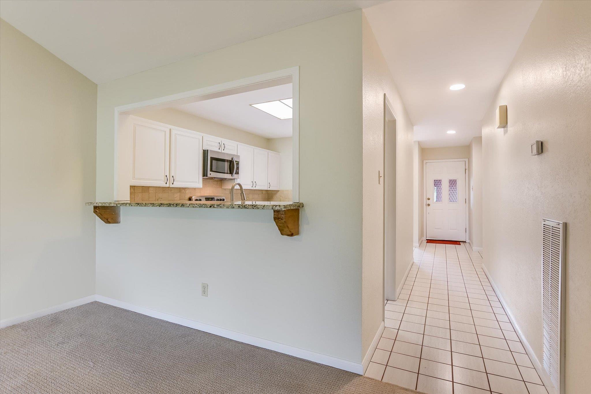 4615 Pinehurst Dr S # D, Austin, TX 78747