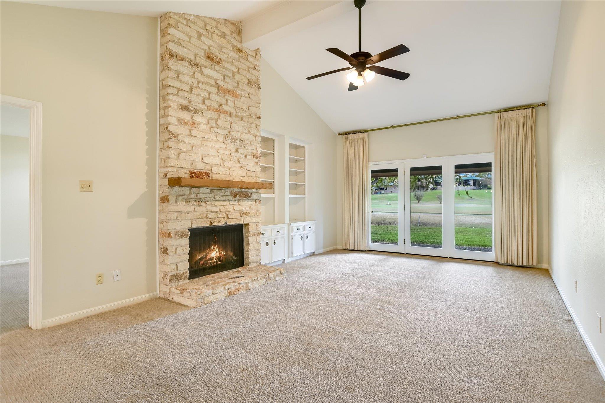 4615 Pinehurst Dr S # D, Austin, TX 78747