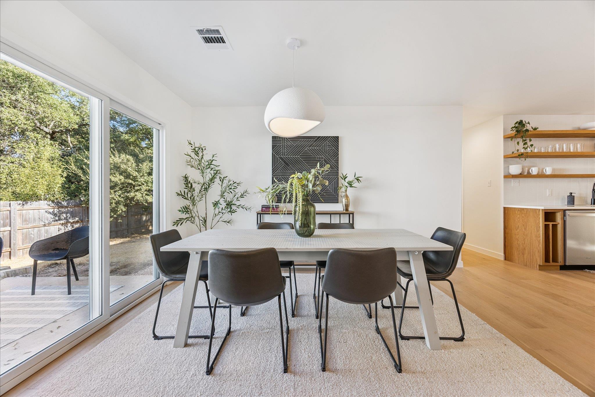 2512 Burly Oak Dr, Austin, TX 78745