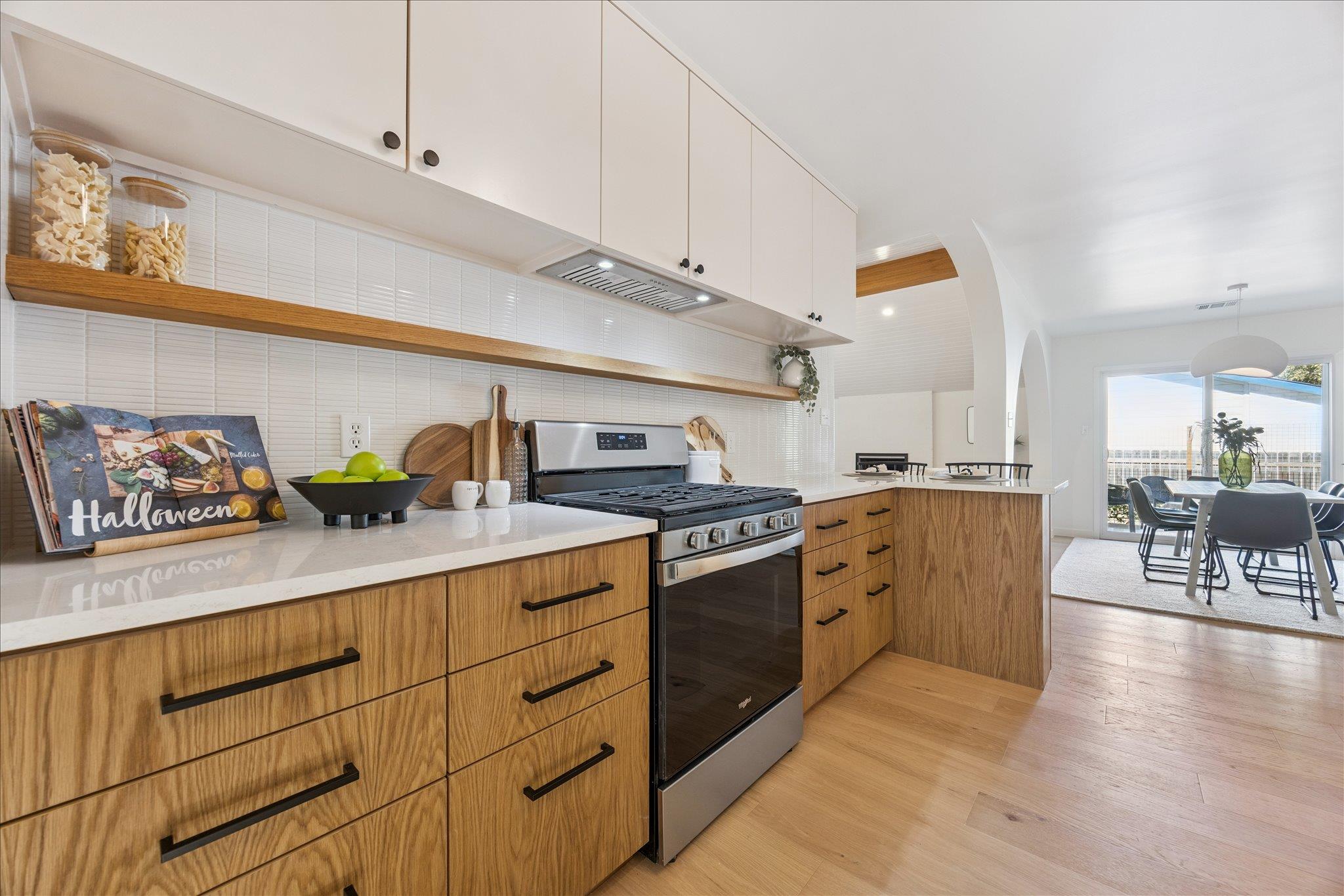 2512 Burly Oak Dr, Austin, TX 78745