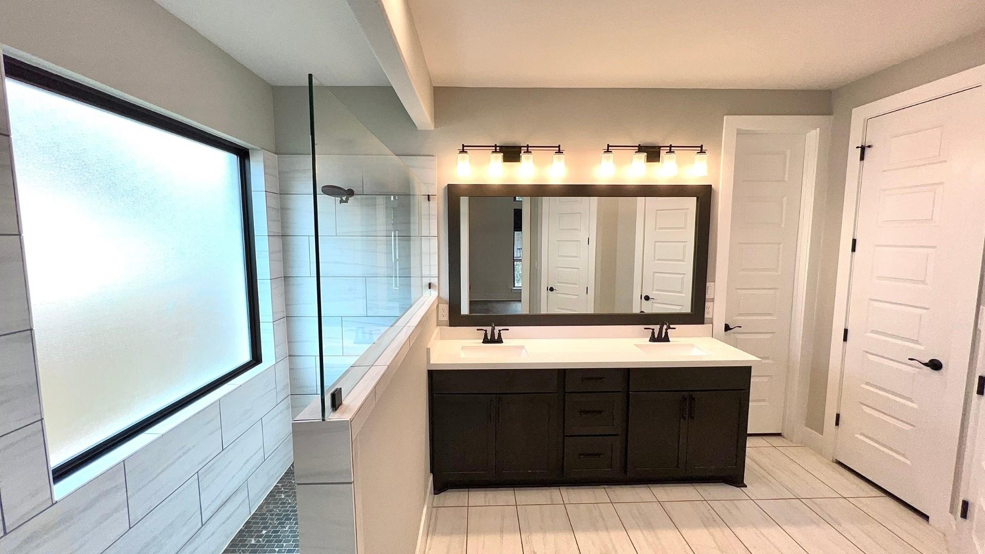 261 Coyote Creek Way, Kyle, TX 78640