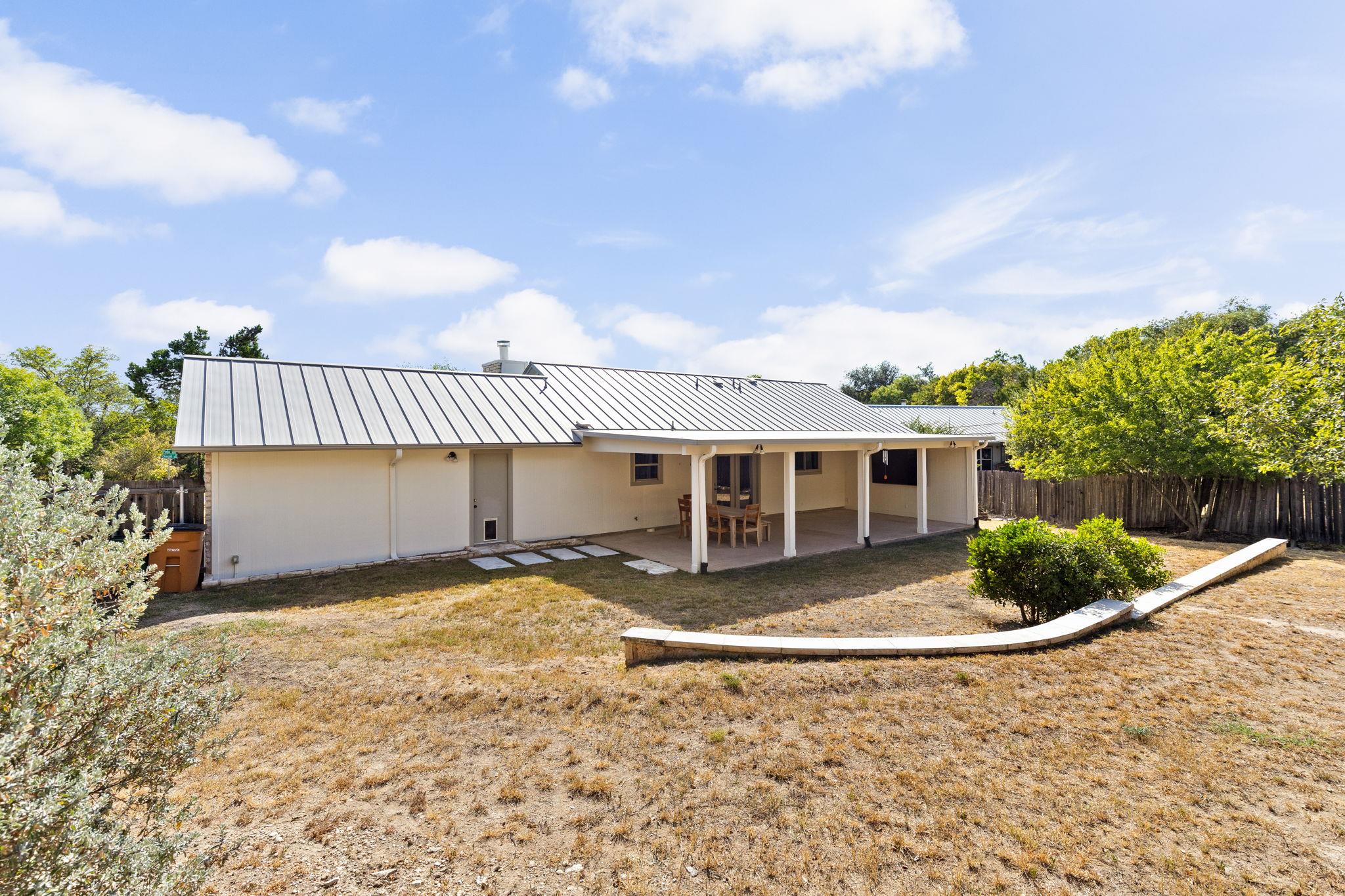 7008 Chinook Dr, Austin, TX 78736