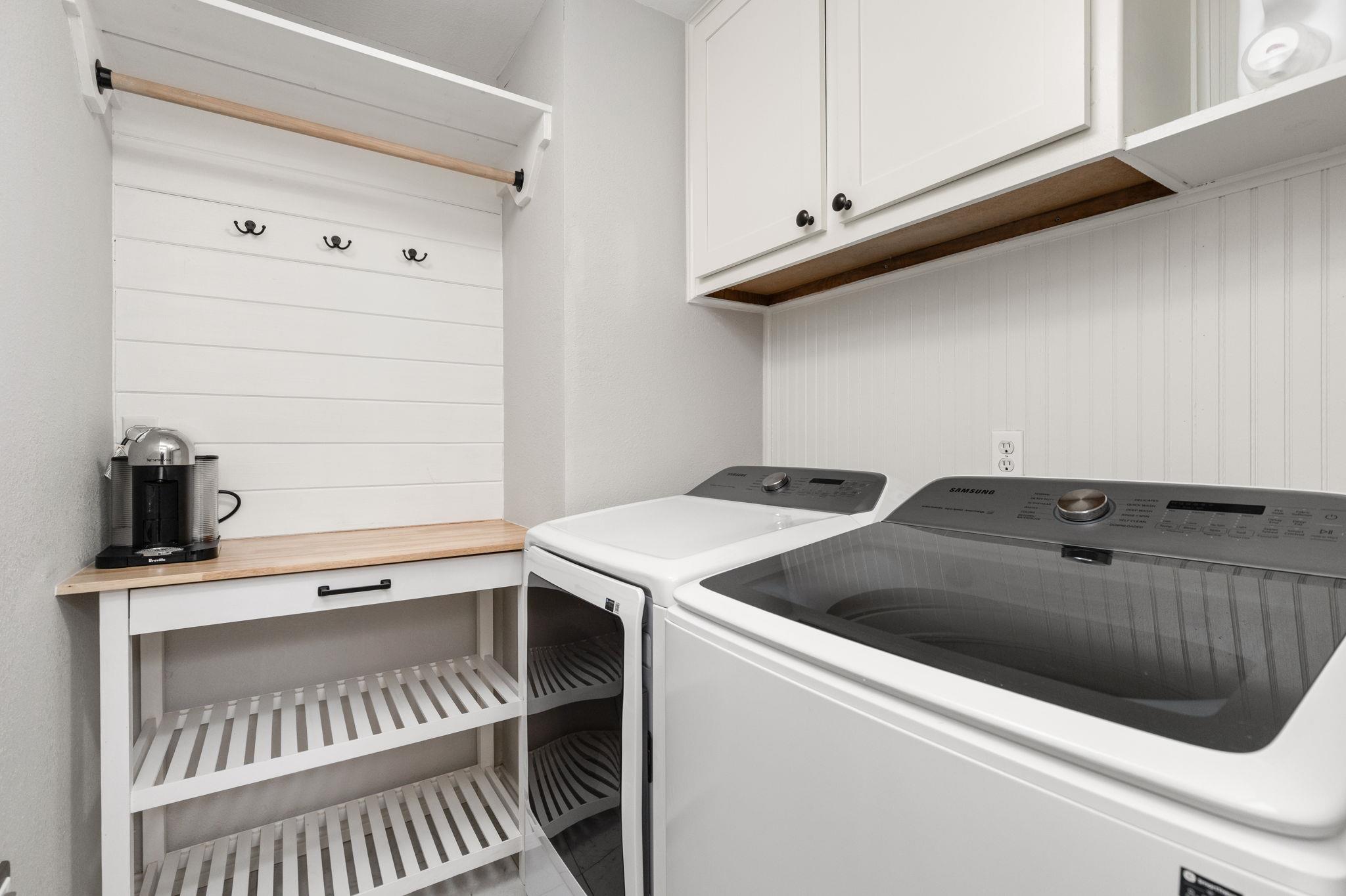 7008 Chinook Dr, Austin, TX 78736