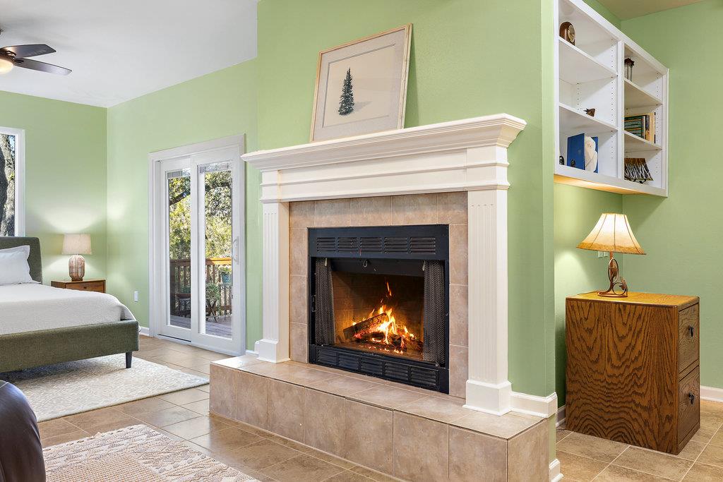 126 County Road 420 Rd, Spicewood, TX 78669