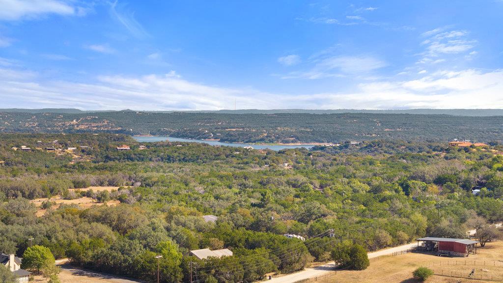 126 County Road 420 Rd, Spicewood, TX 78669