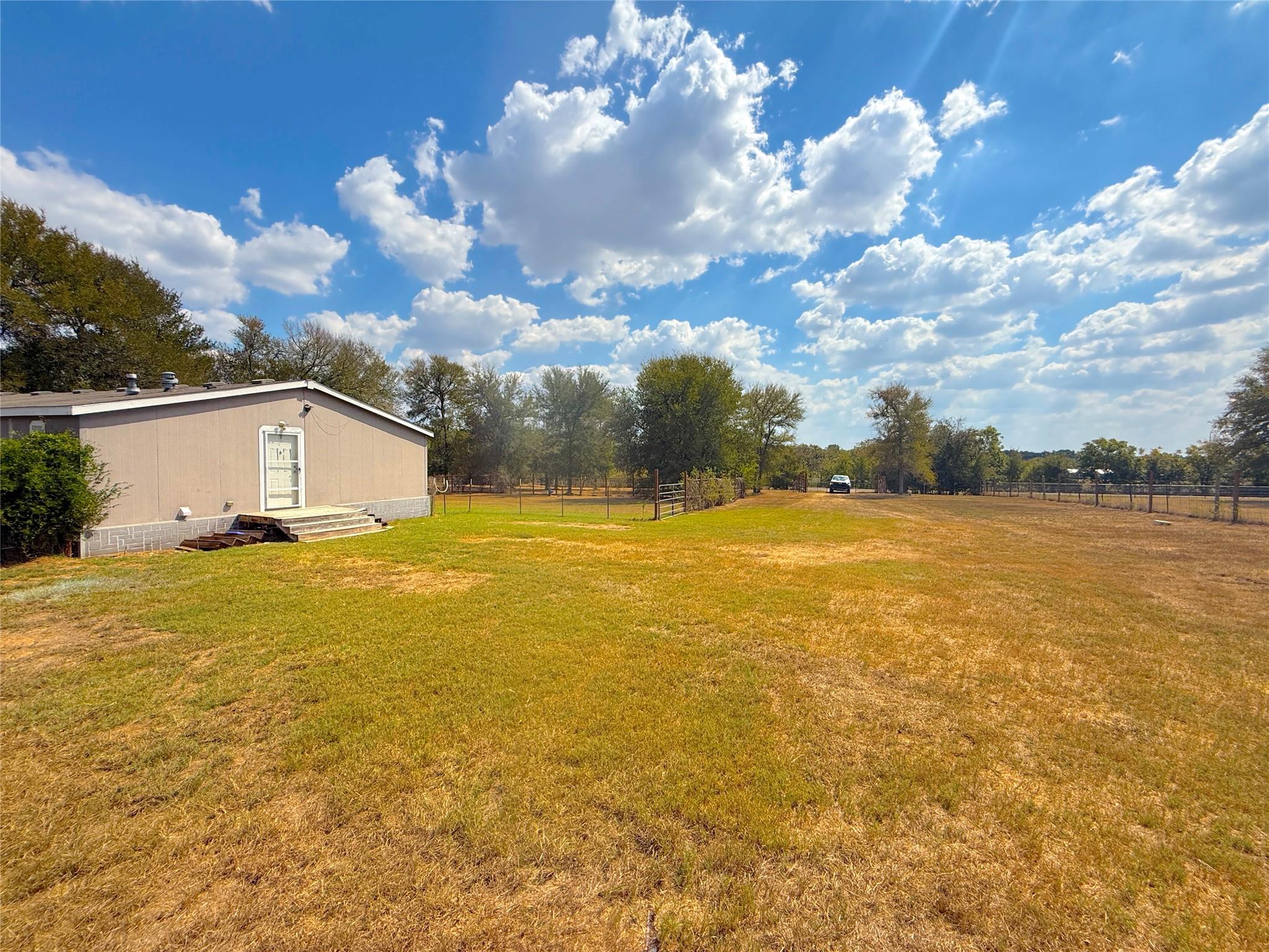 3063 County Road 484, Elgin, TX 78621