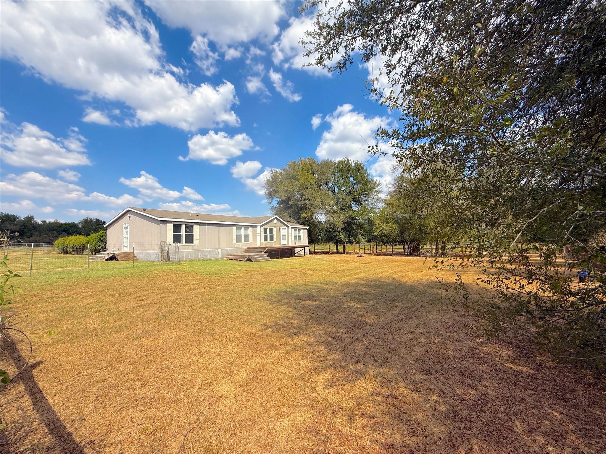 3063 County Road 484, Elgin, TX 78621
