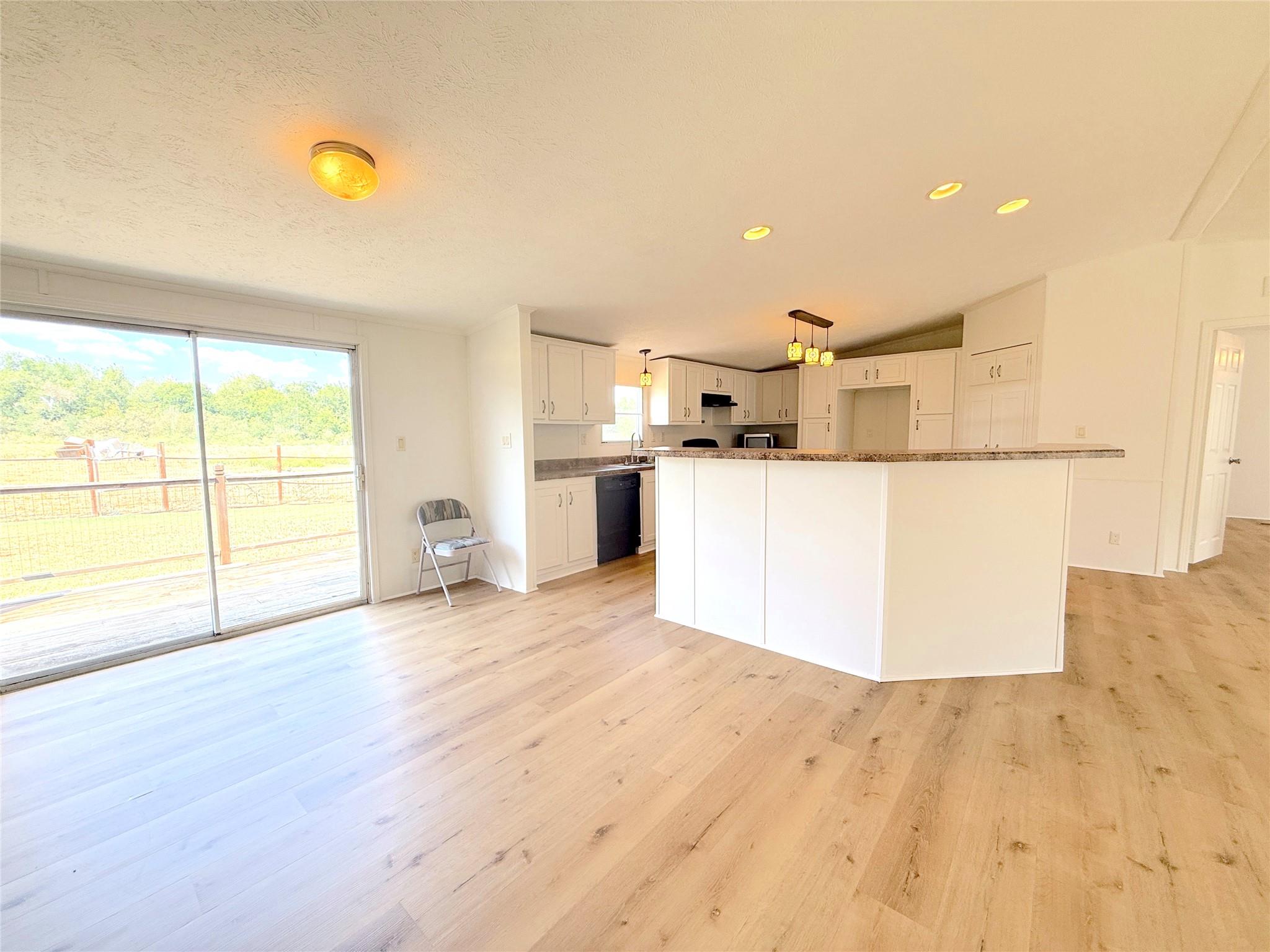 3063 County Road 484, Elgin, TX 78621