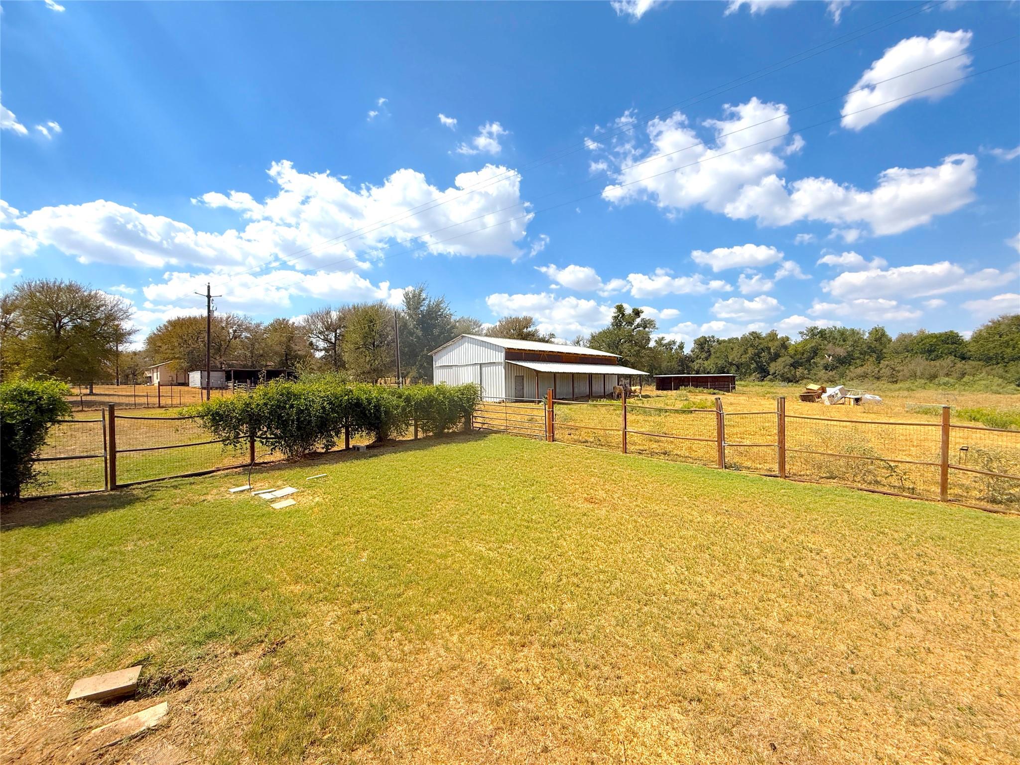 3063 County Road 484, Elgin, TX 78621