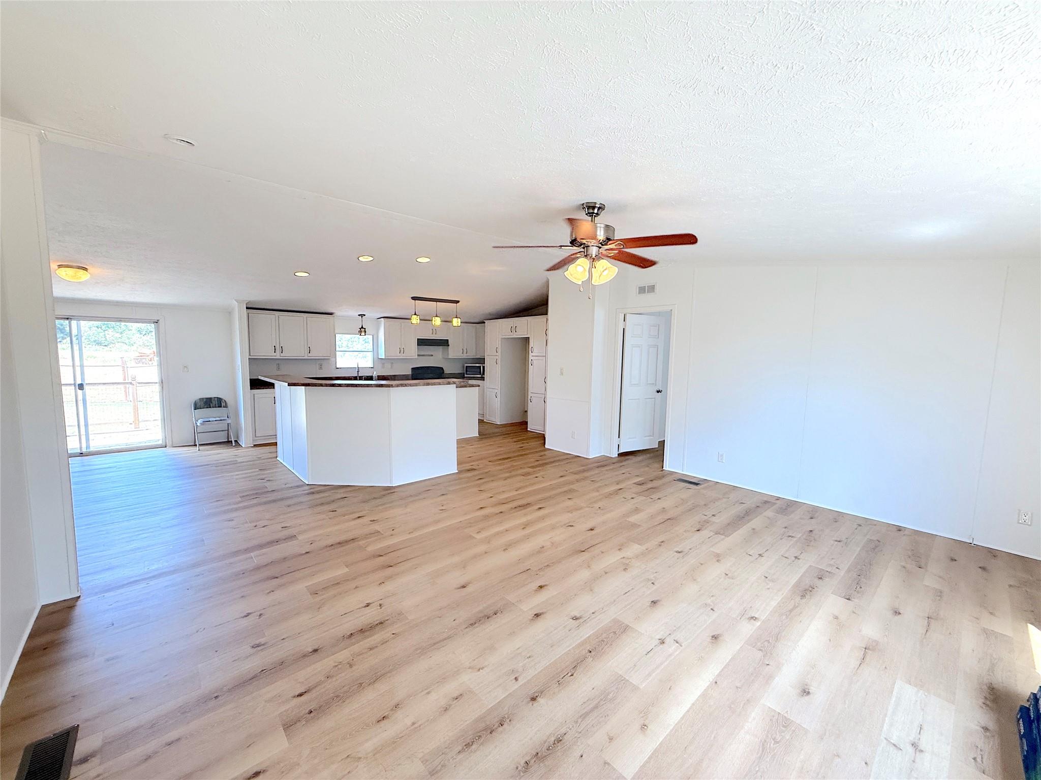 3063 County Road 484, Elgin, TX 78621