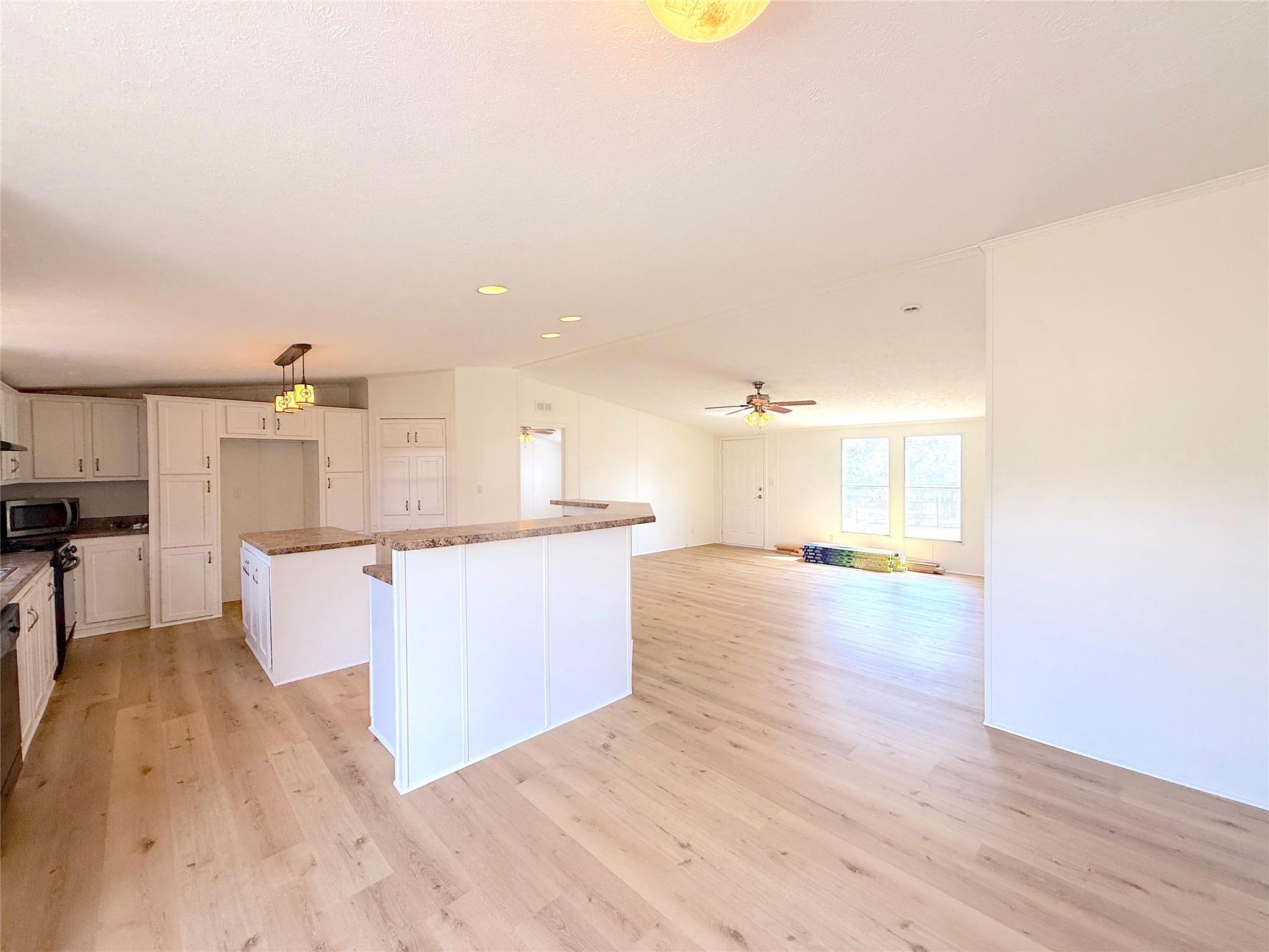 3063 County Road 484, Elgin, TX 78621