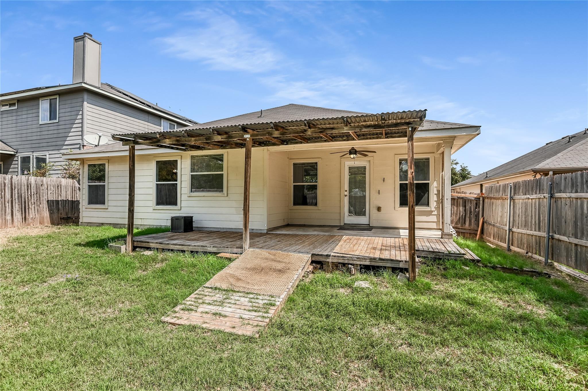 9005 Sun Shower Bnd, Austin, TX 78724