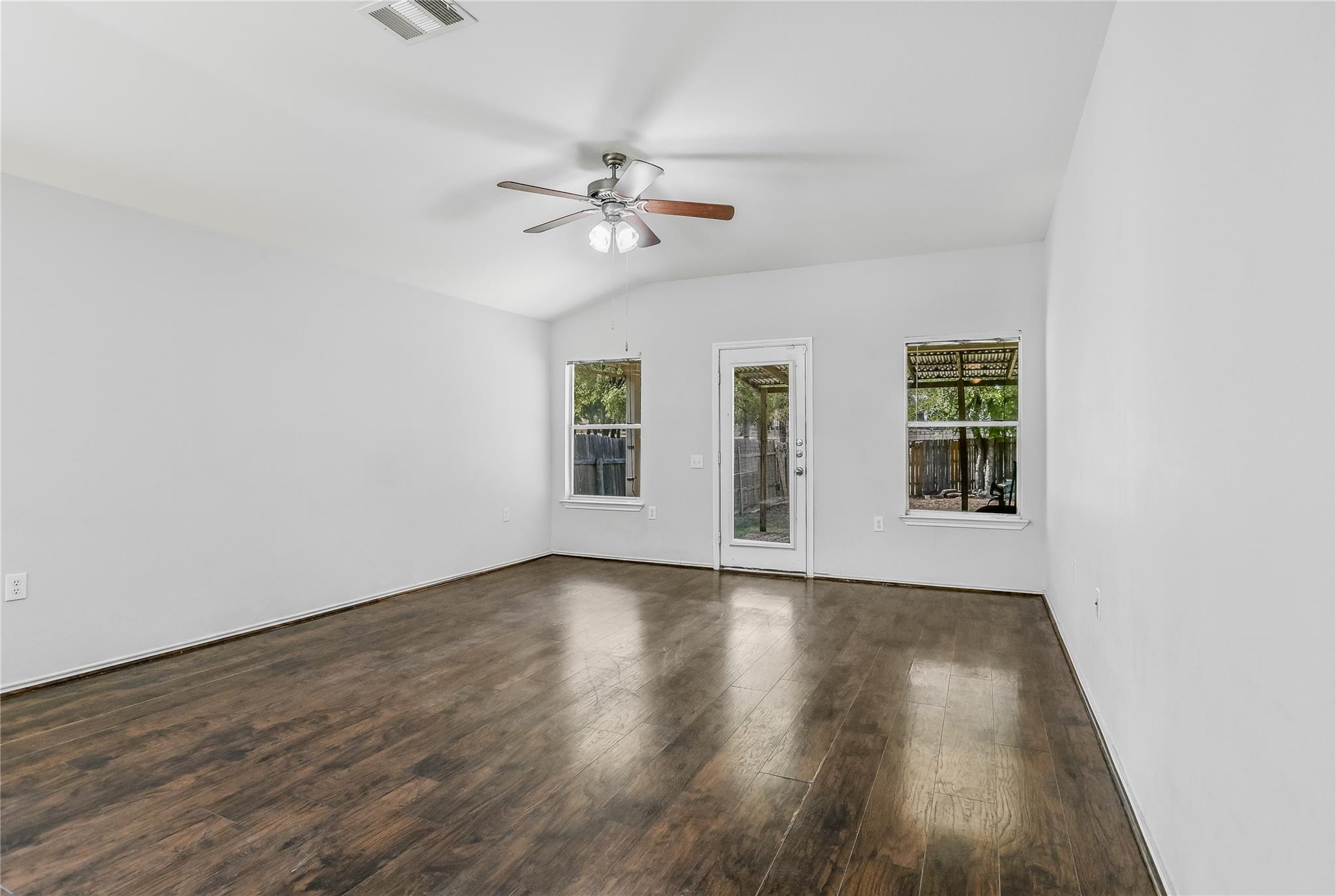 9005 Sun Shower Bnd, Austin, TX 78724