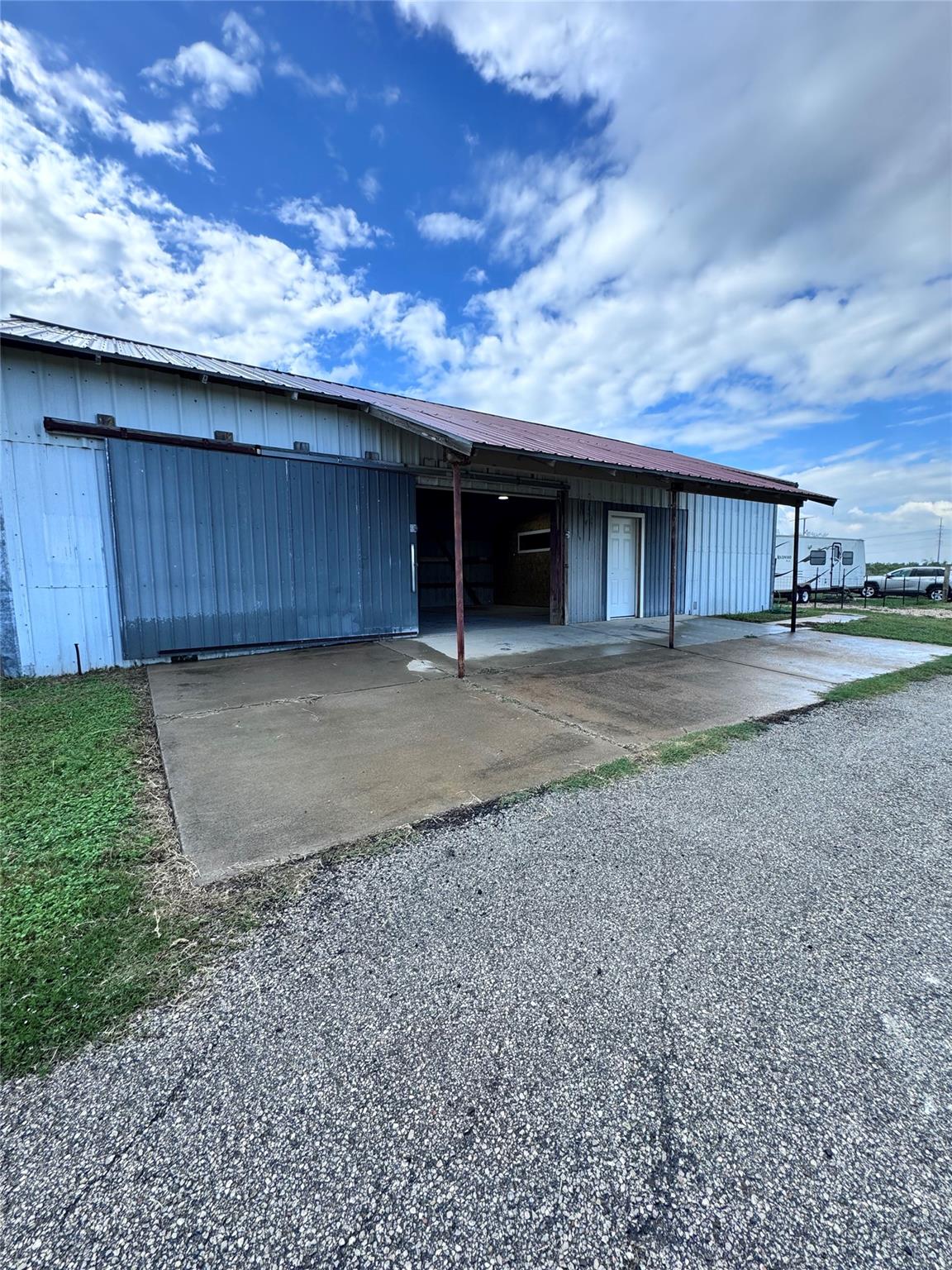 1391 Rich Ln, Buda, TX 78610