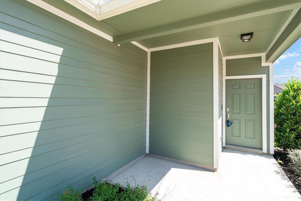 105 Wind Flower Ln, Liberty Hill, TX 78642