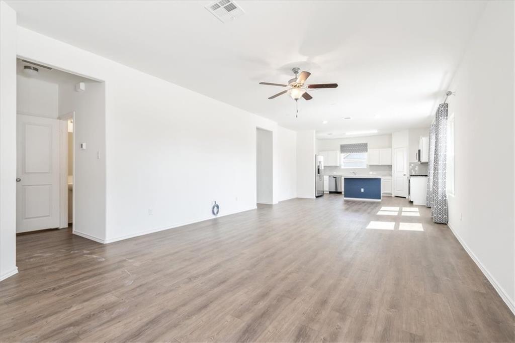 105 Wind Flower Ln, Liberty Hill, TX 78642