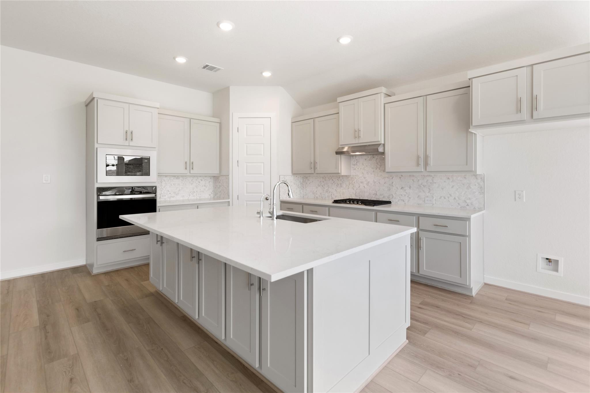 609 Borchers Ave, New Braunfels, TX 78132