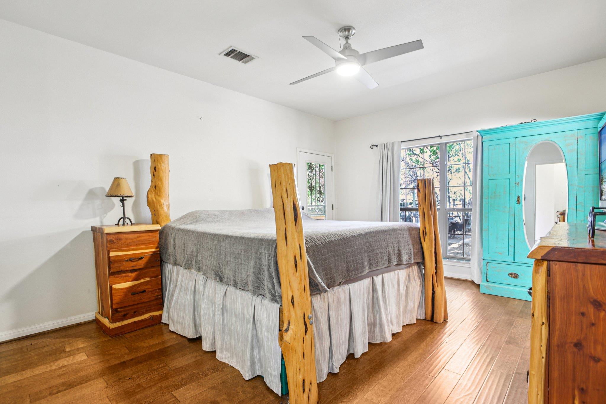 7 WOODVIEW Ct, Wimberley, TX 78676