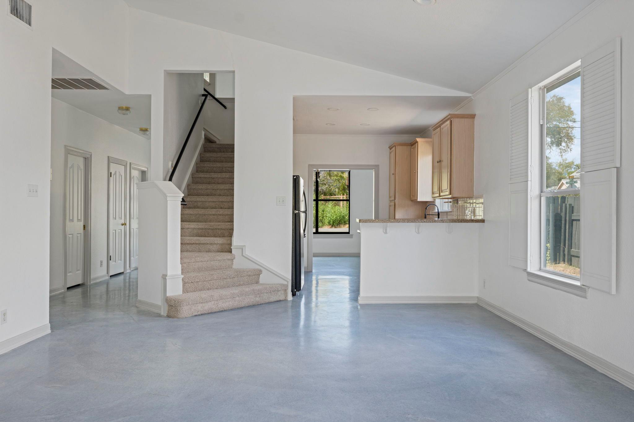 8401 Longview Rd, Austin, TX 78745