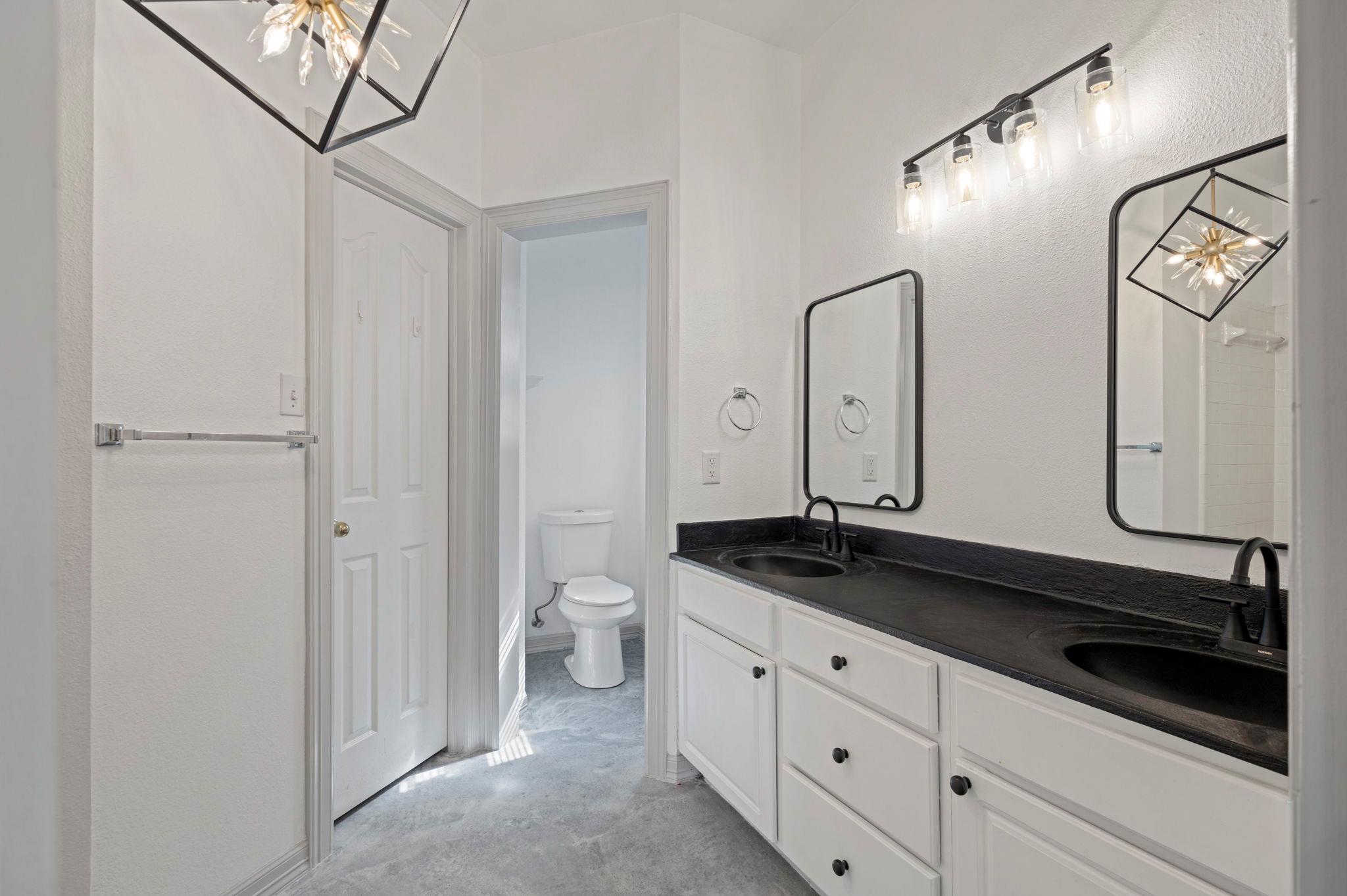 8401 Longview Rd, Austin, TX 78745