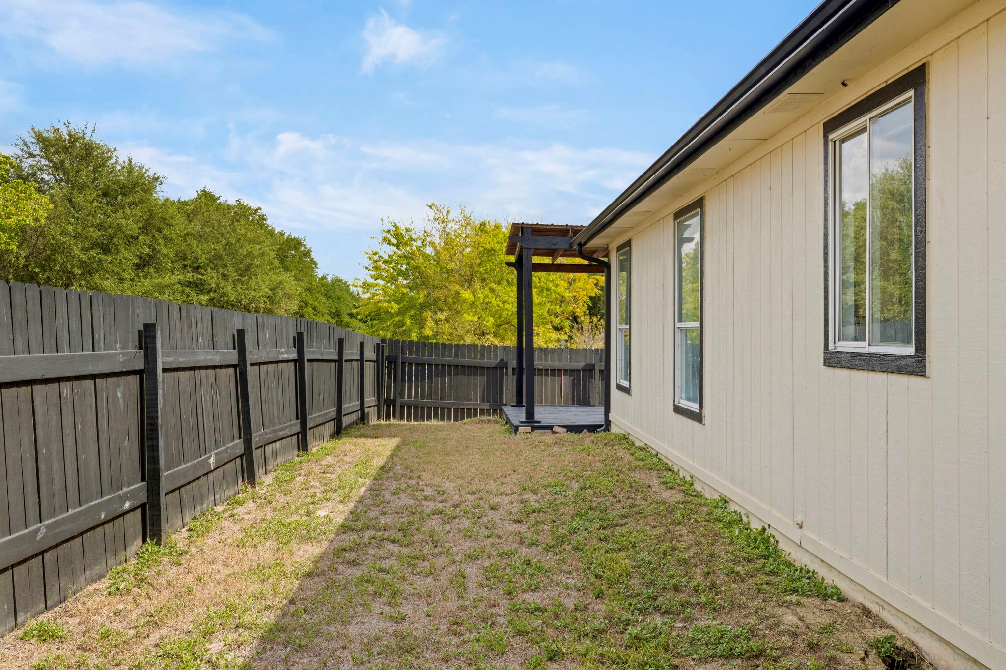 8401 Longview Rd, Austin, TX 78745