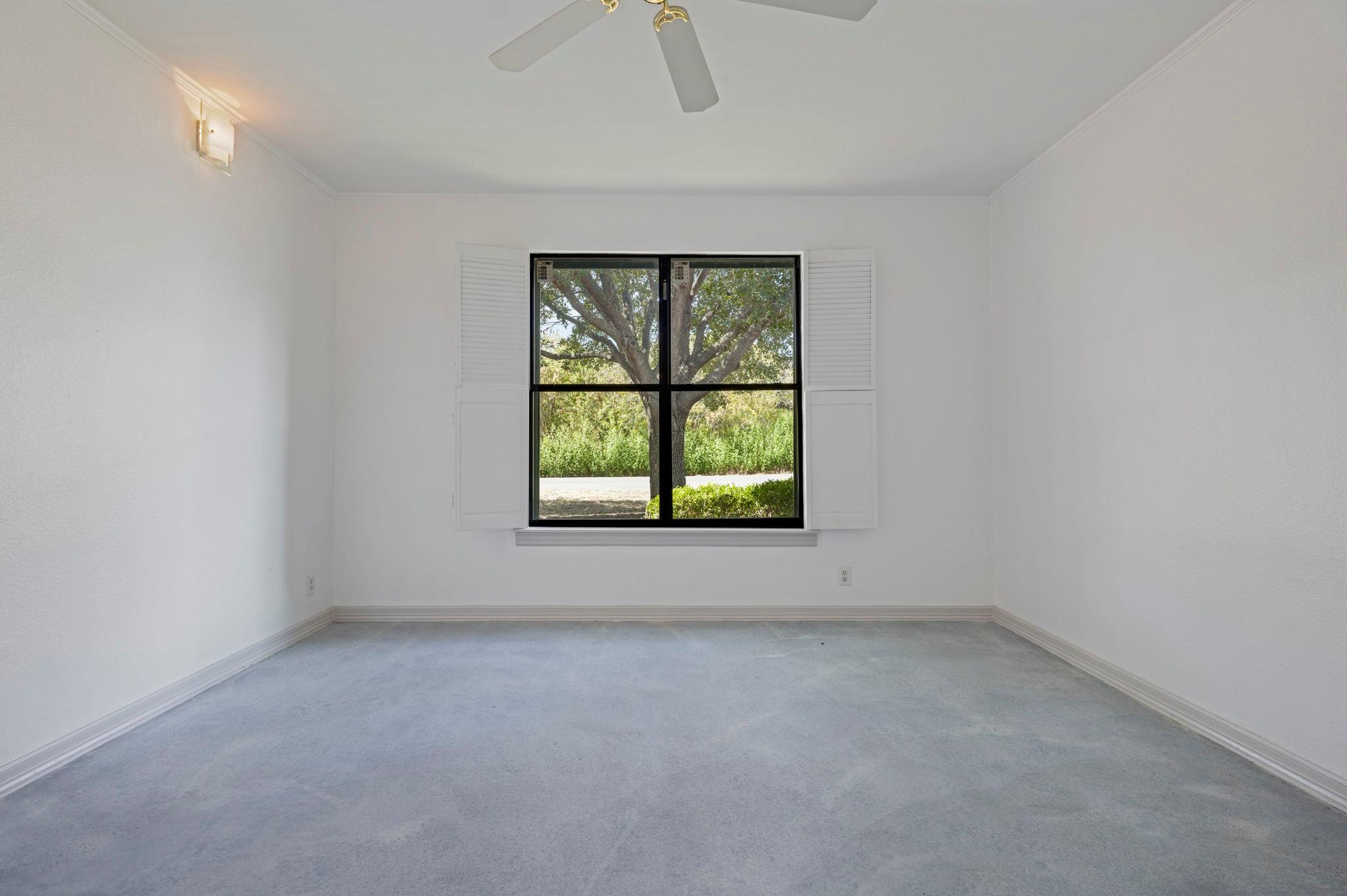 8401 Longview Rd, Austin, TX 78745