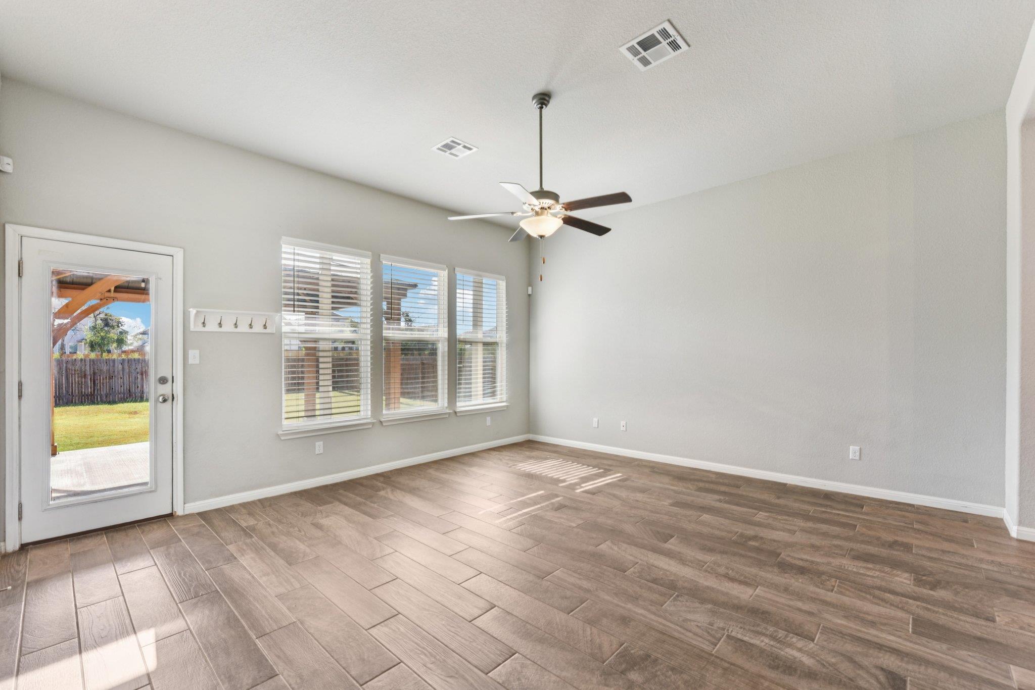 19101 Scoria Dr, Pflugerville, TX 78660