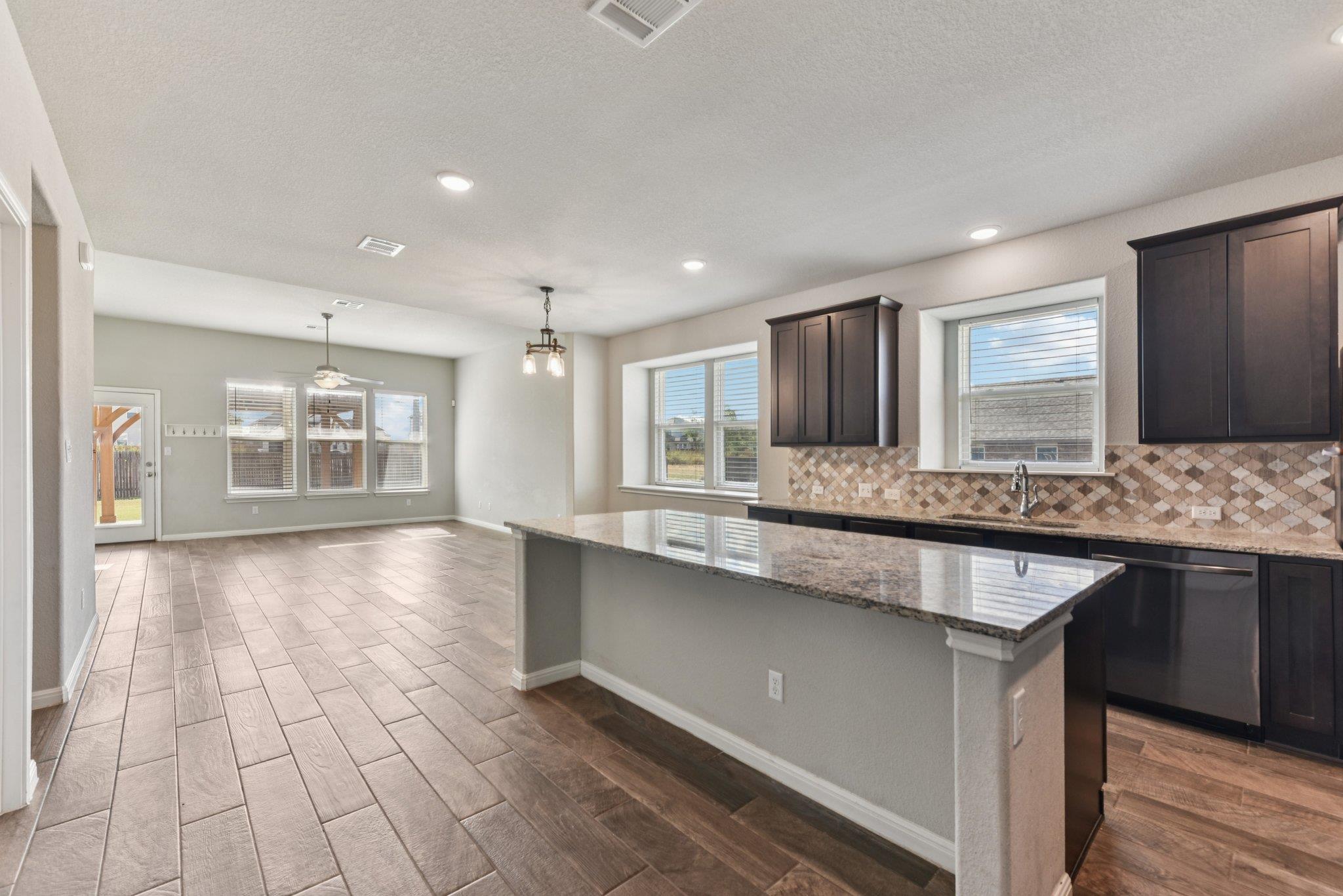 19101 Scoria Dr, Pflugerville, TX 78660