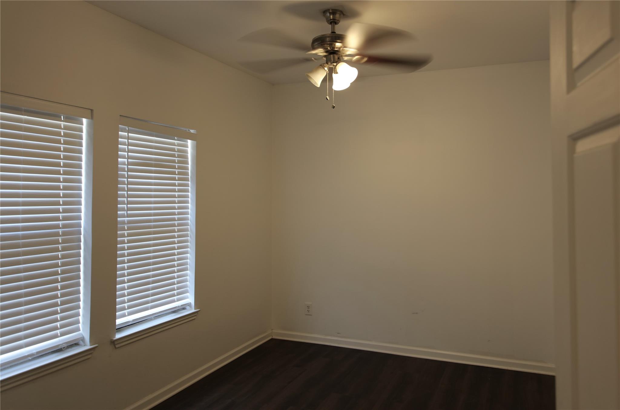 2706 Salado St # 204, Austin, TX 78705