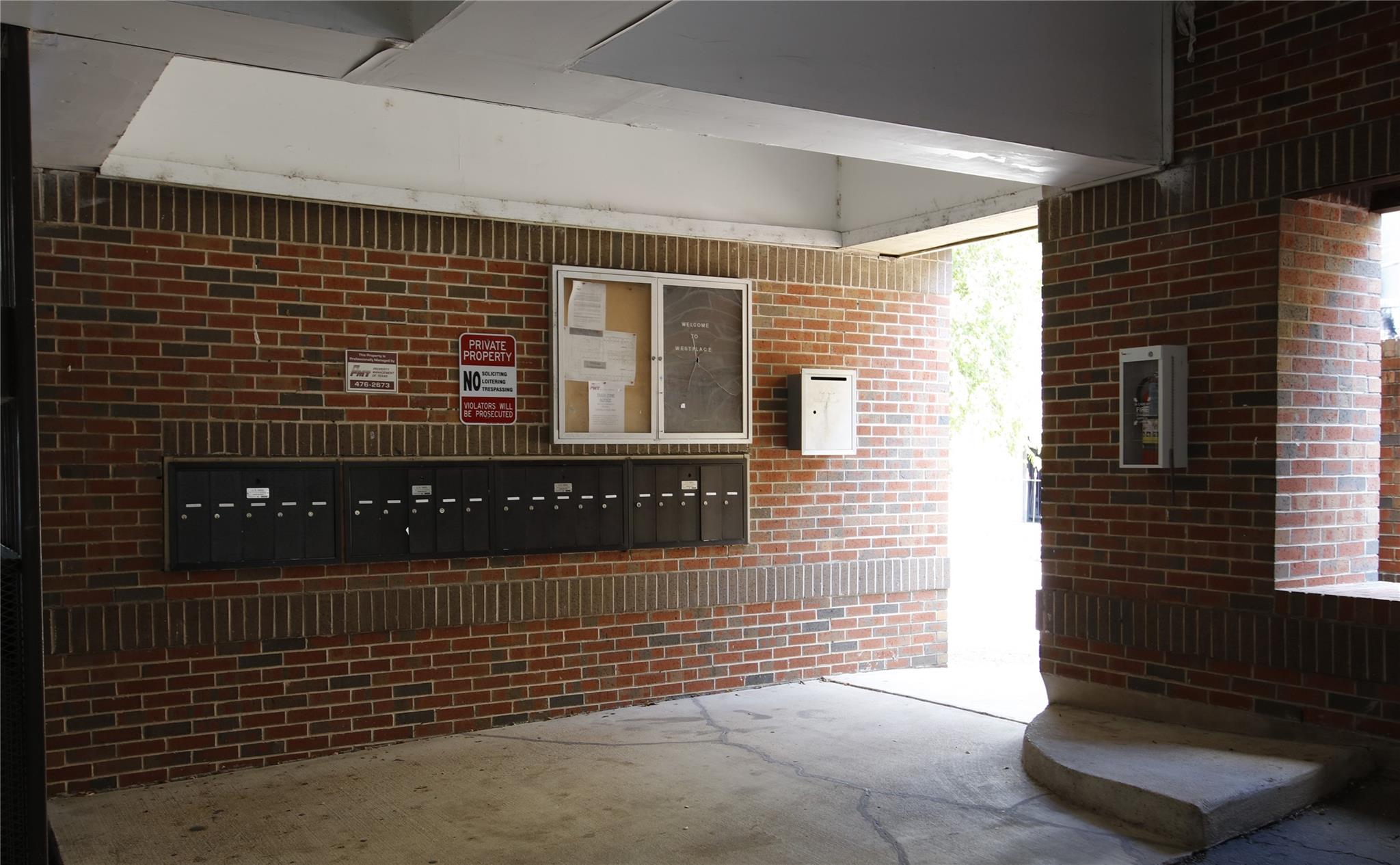 2706 Salado St # 204, Austin, TX 78705