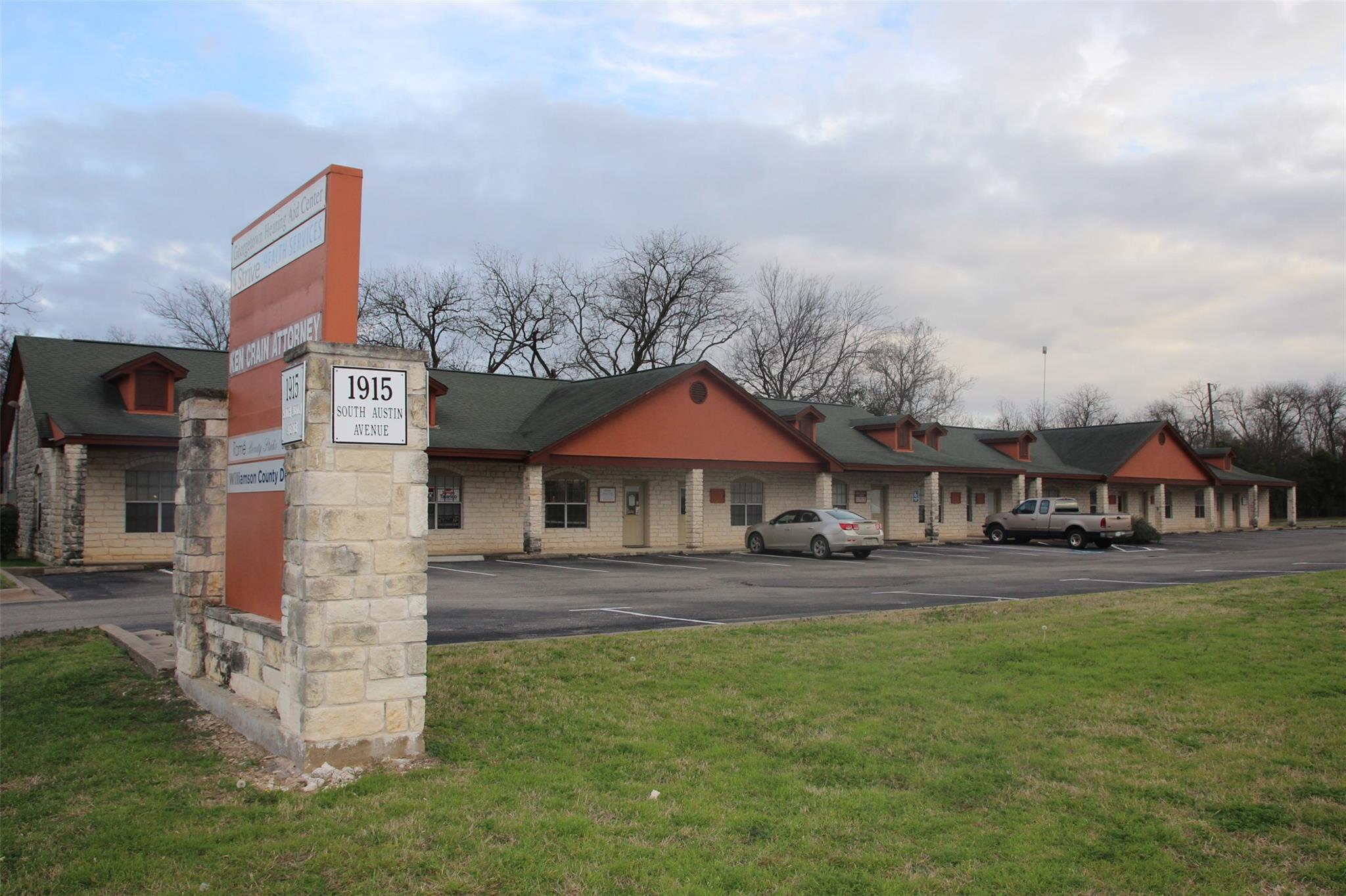 1915 S Austin Ave # 112, Georgetown, TX 78626