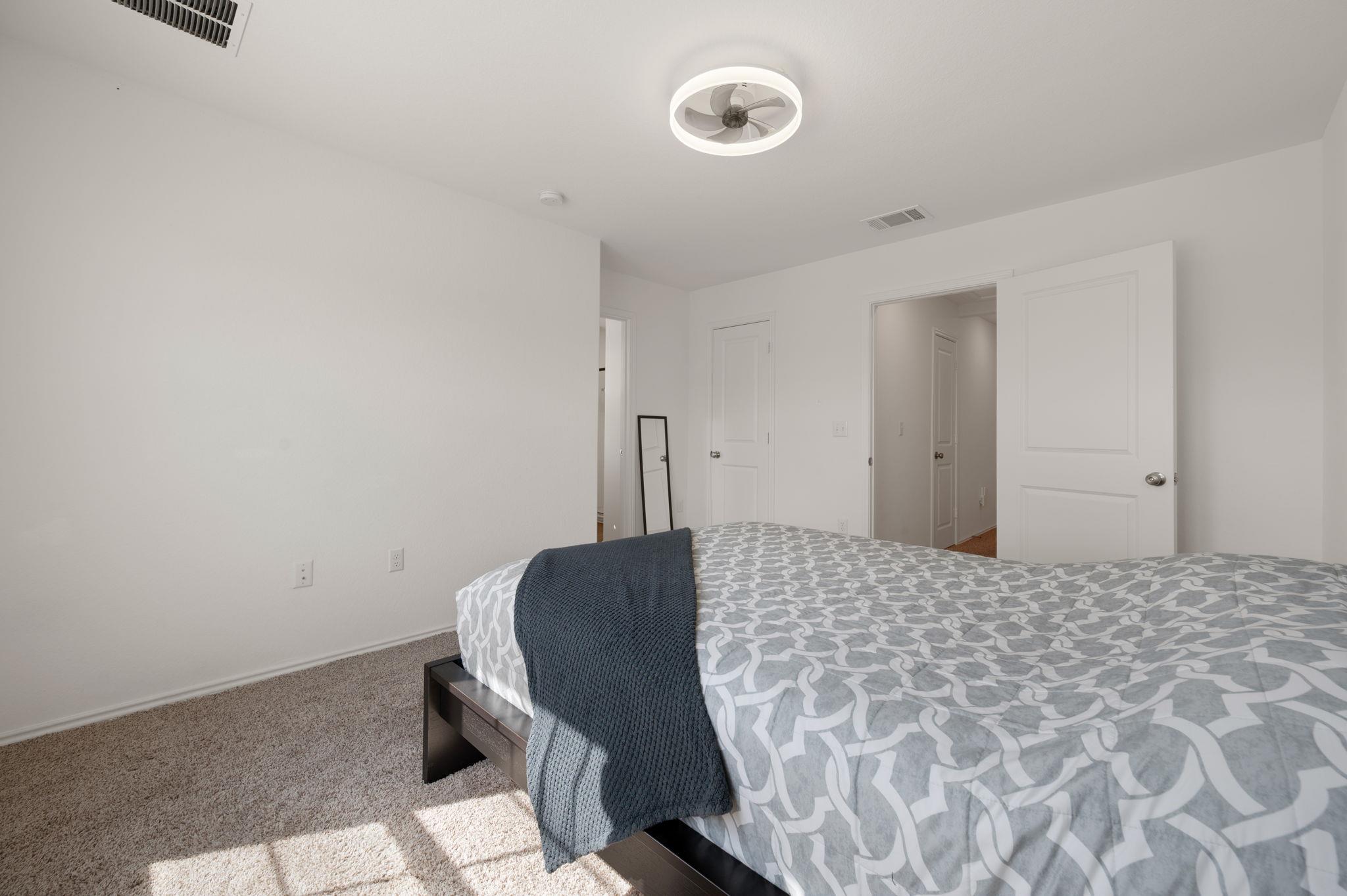 7116 Dancing Wind Ln, Del Valle, TX 78617