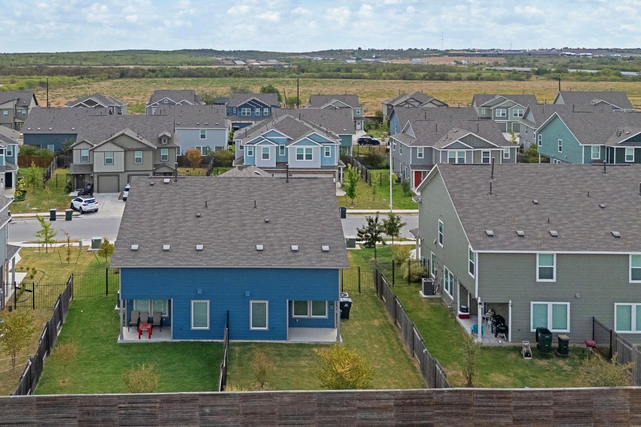 7116 Dancing Wind Ln, Del Valle, TX 78617