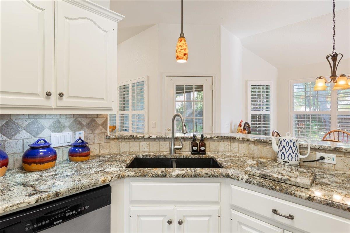 120 Melissa Ct, Georgetown, TX 78628