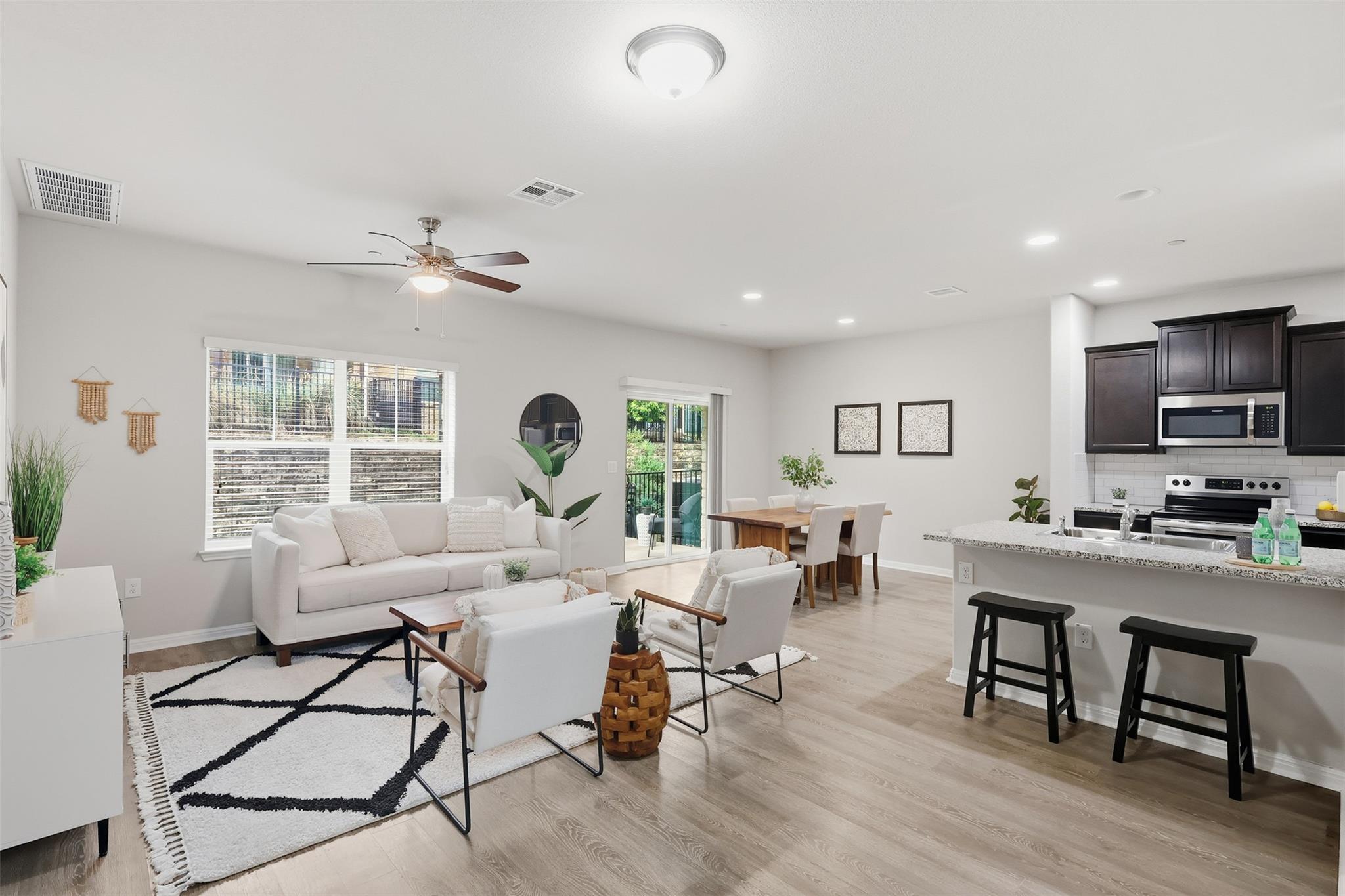 516 E Slaughter Ln # 2303, Austin, TX 78744