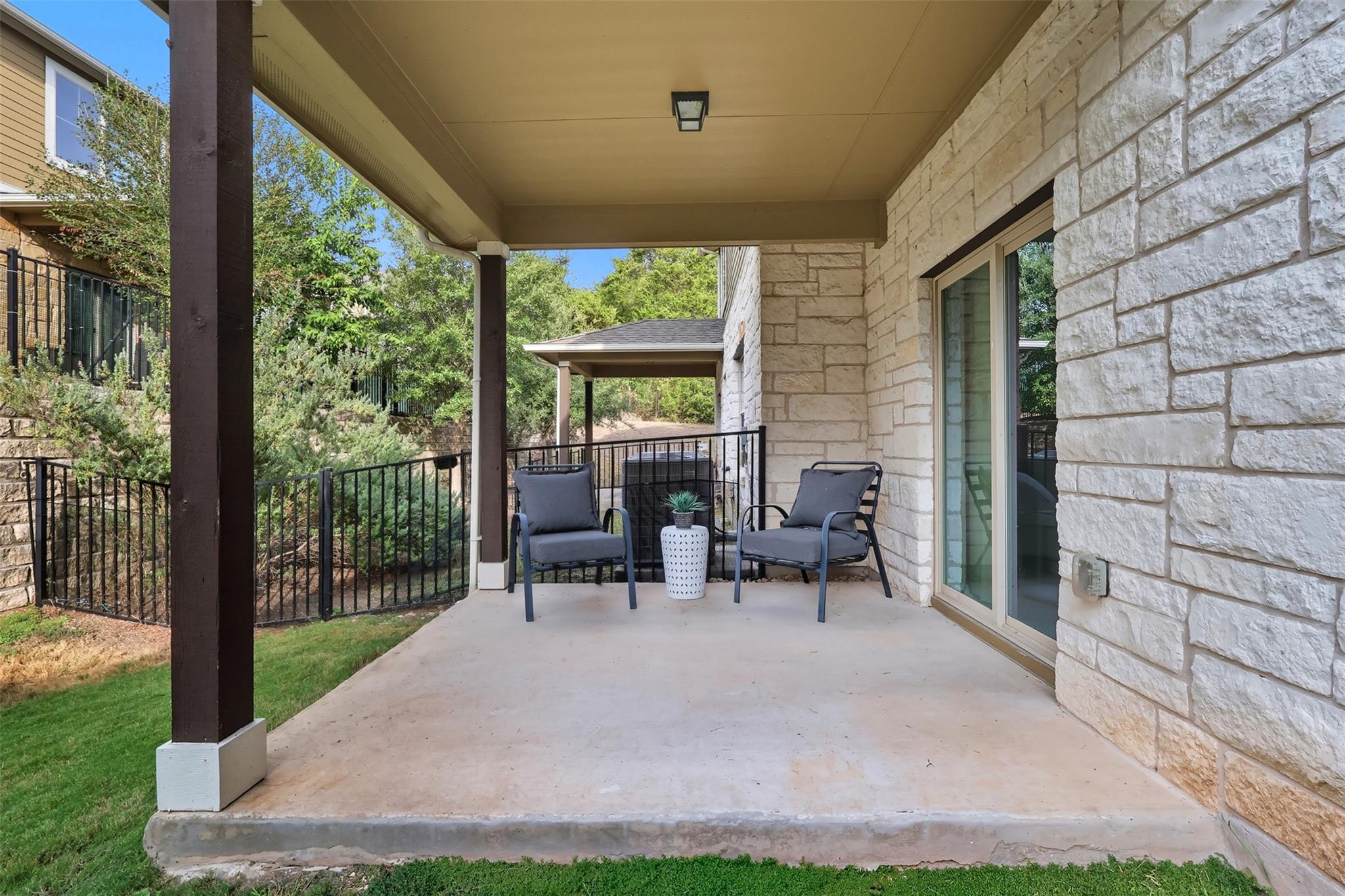 516 E Slaughter Ln # 2303, Austin, TX 78744
