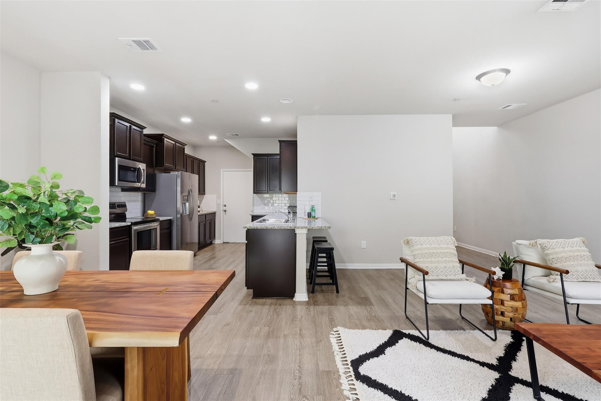 516 E Slaughter Ln # 2303, Austin, TX 78744