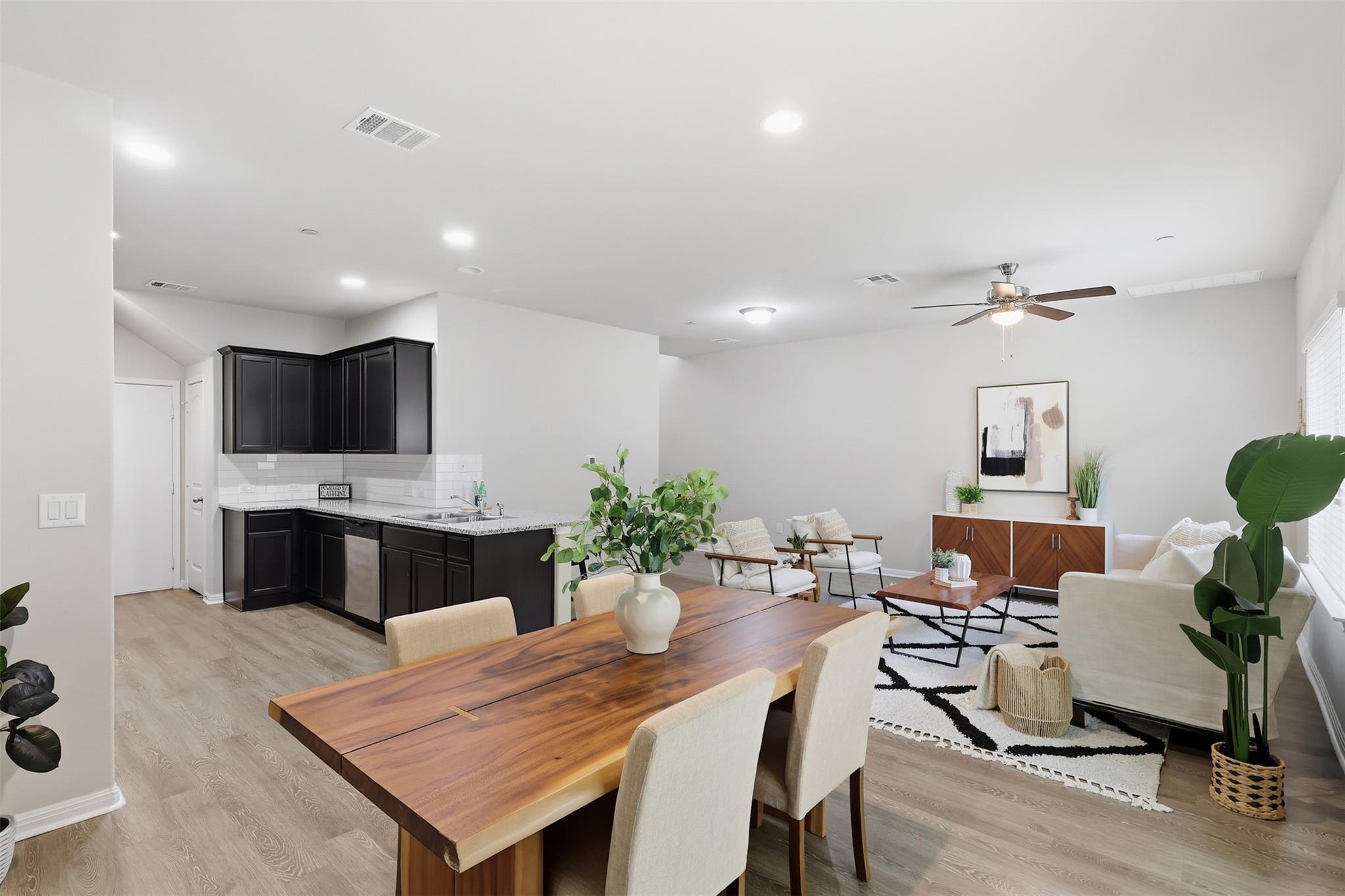 516 E Slaughter Ln # 2303, Austin, TX 78744