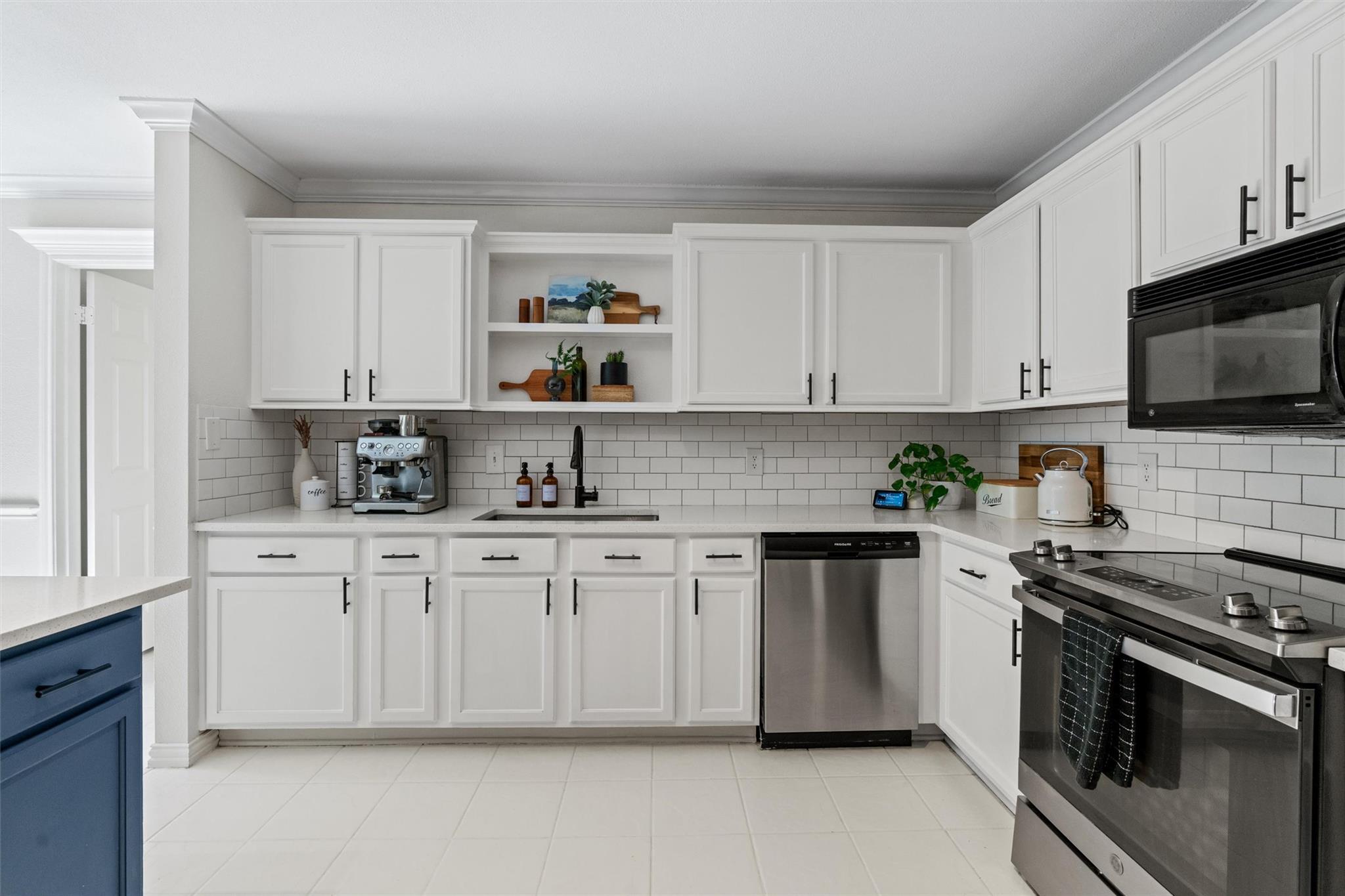 1305 Chalk Ln, Cedar Park, TX 78613