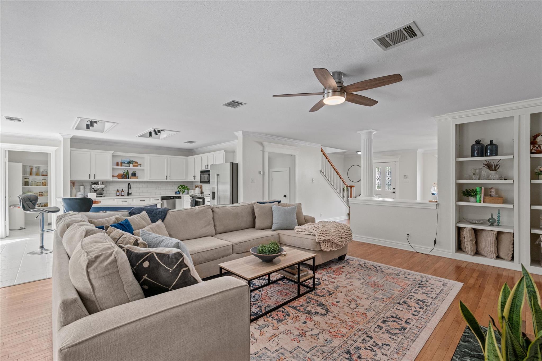 1305 Chalk Ln, Cedar Park, TX 78613