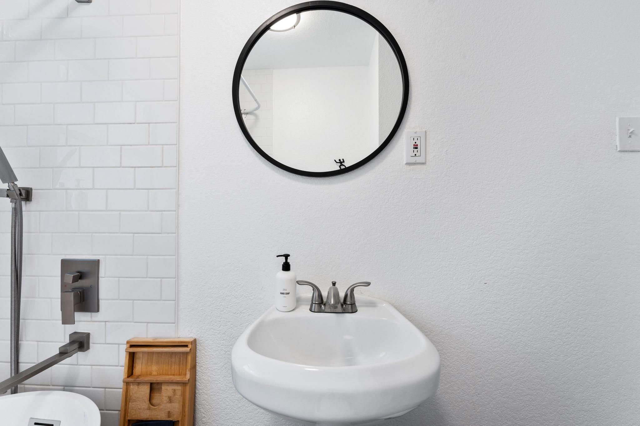 1401 Greenwood Ave # 1 & 2, Austin, TX 78721