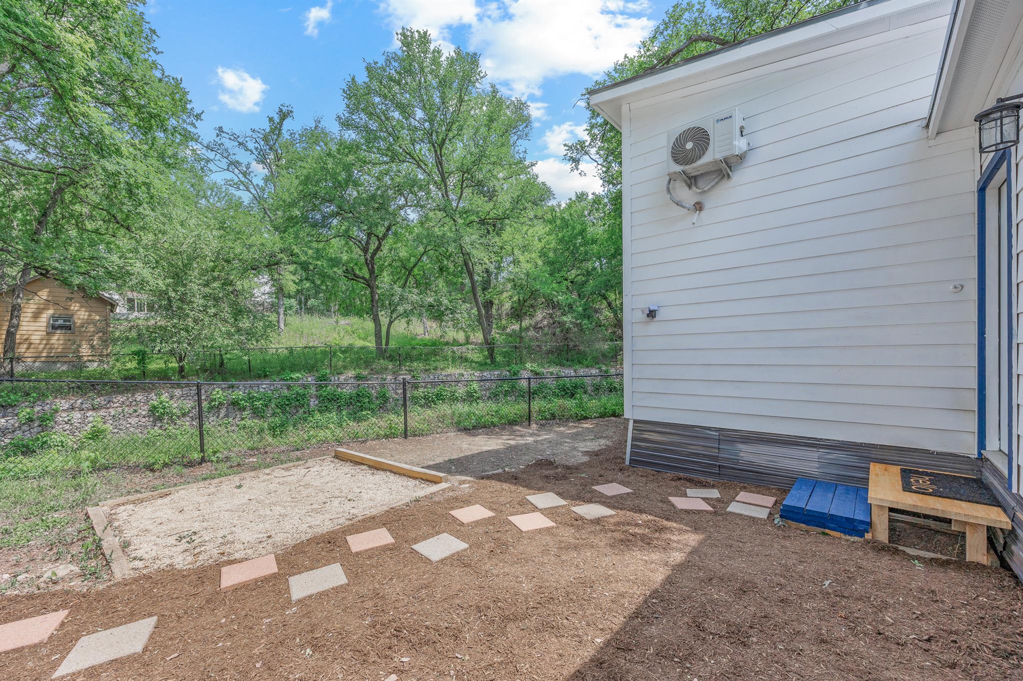 1401 Greenwood Ave # 1 & 2, Austin, TX 78721