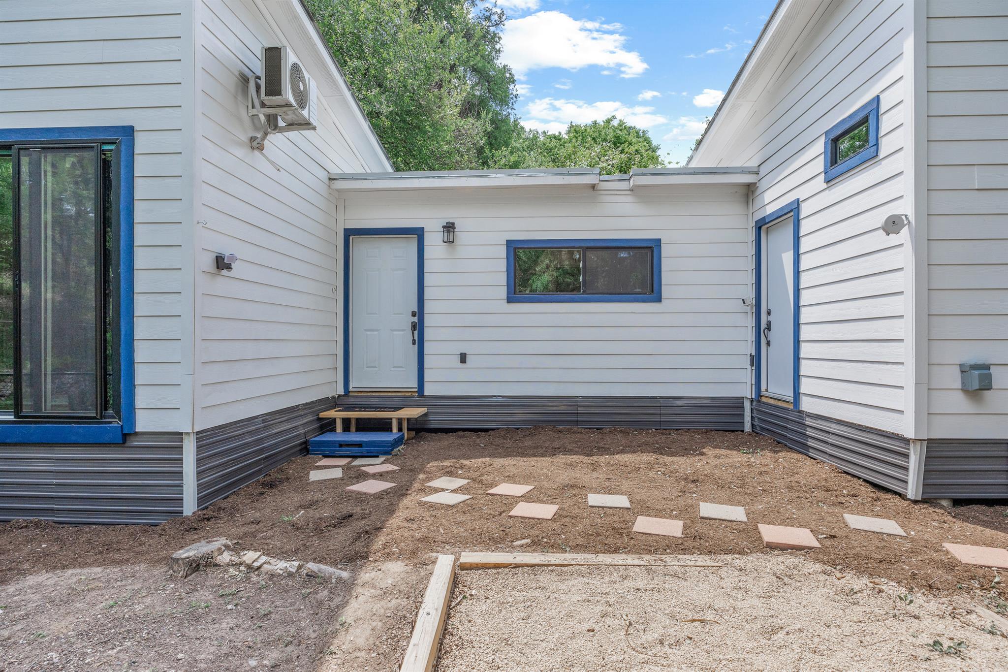 1401 Greenwood Ave # 1 & 2, Austin, TX 78721