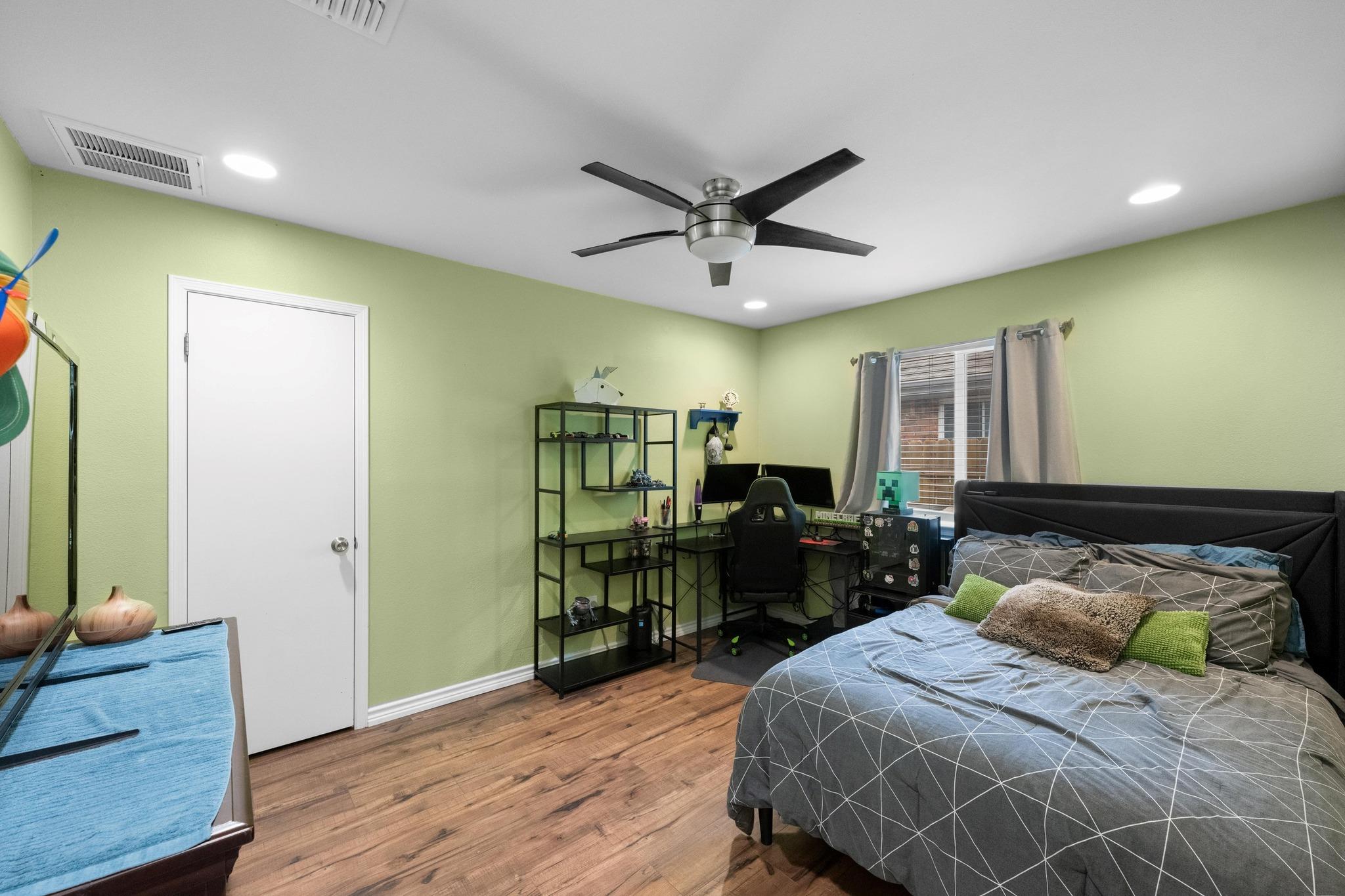 8716 BOBCAT Dr, Round Rock, TX 78681